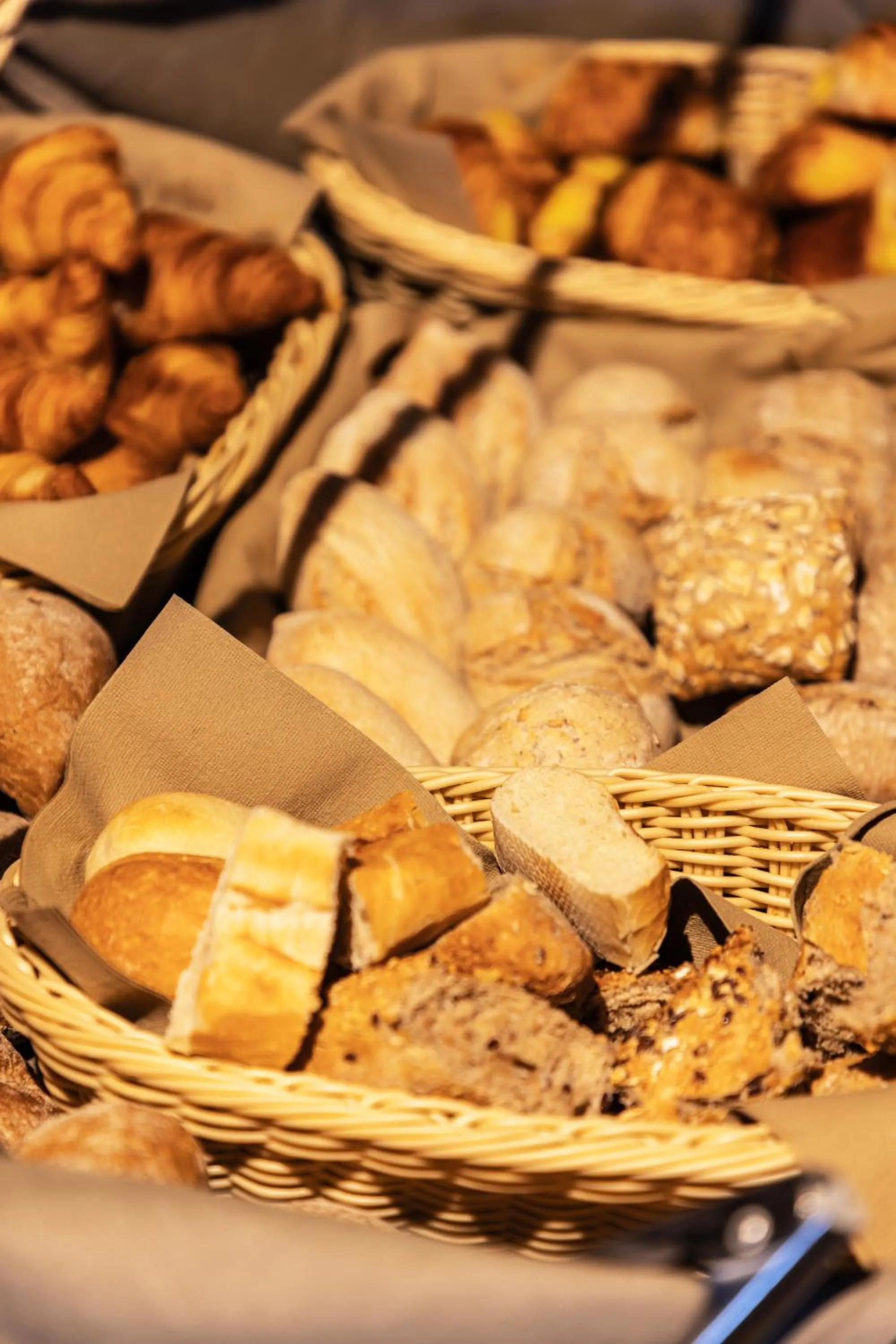 Breakfast in Canal View Hotel Ter Brughe by CW Hotel Collection