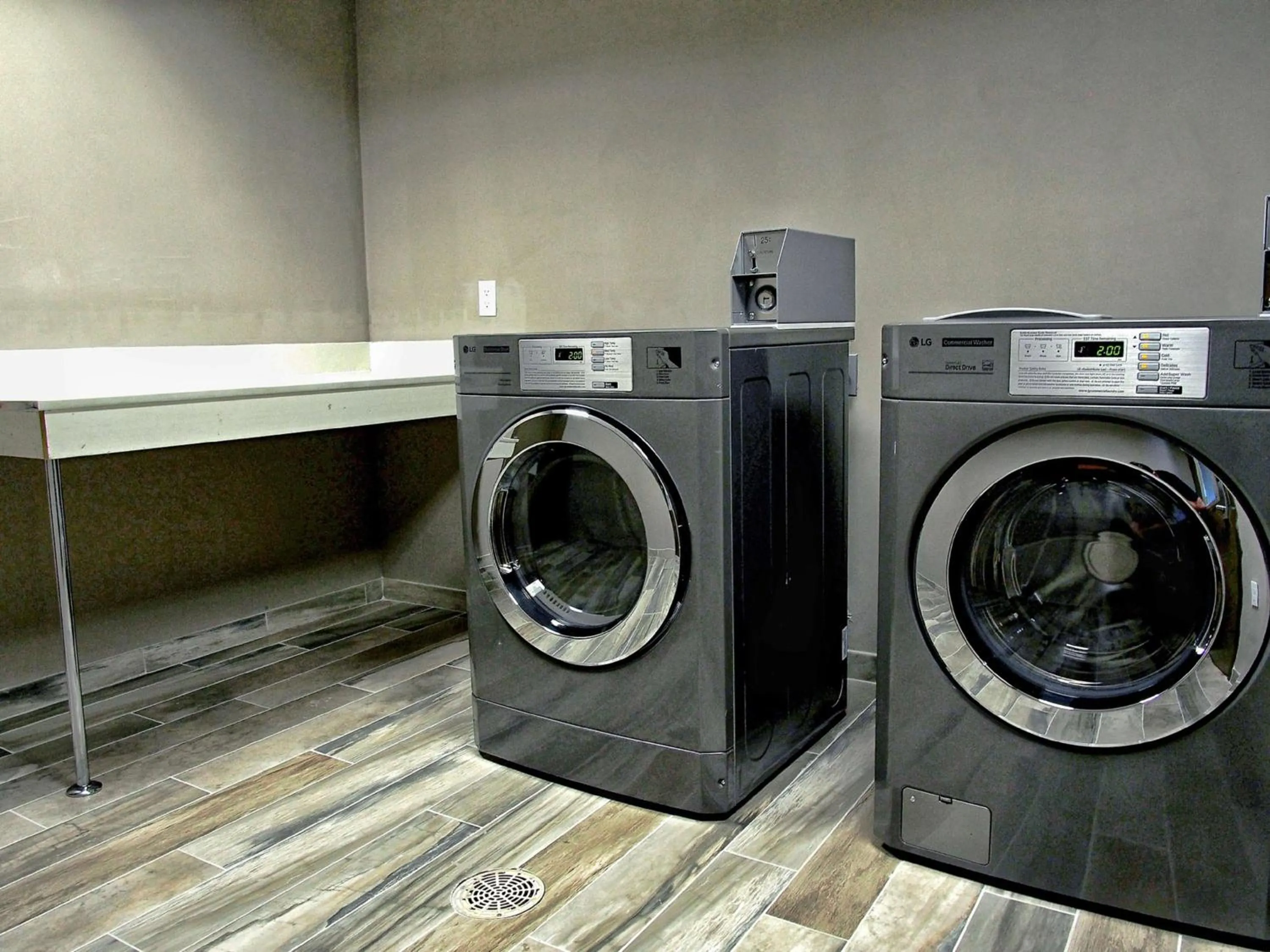laundry in Hampton Inn & Suites-Moore