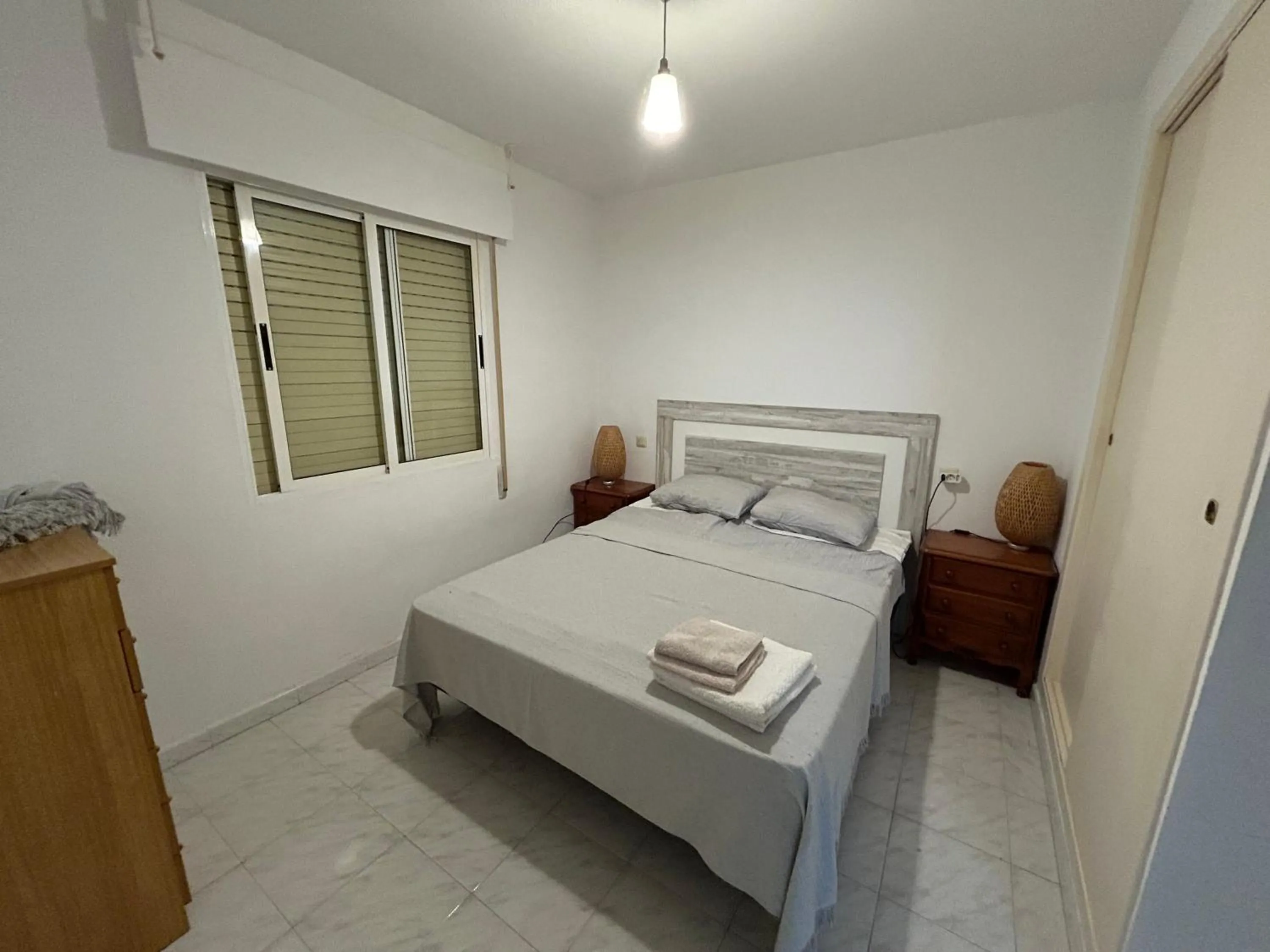 Bed in Apartement à La Mata