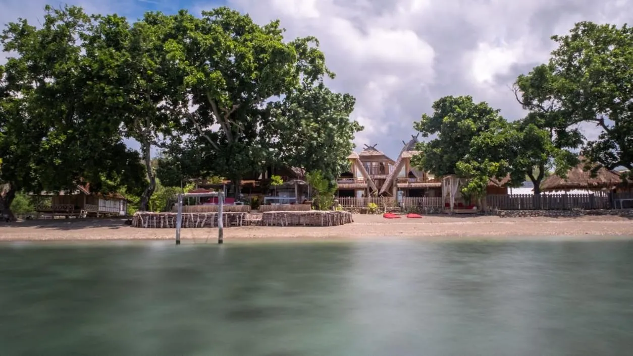 Sunset Moyo Bungalows