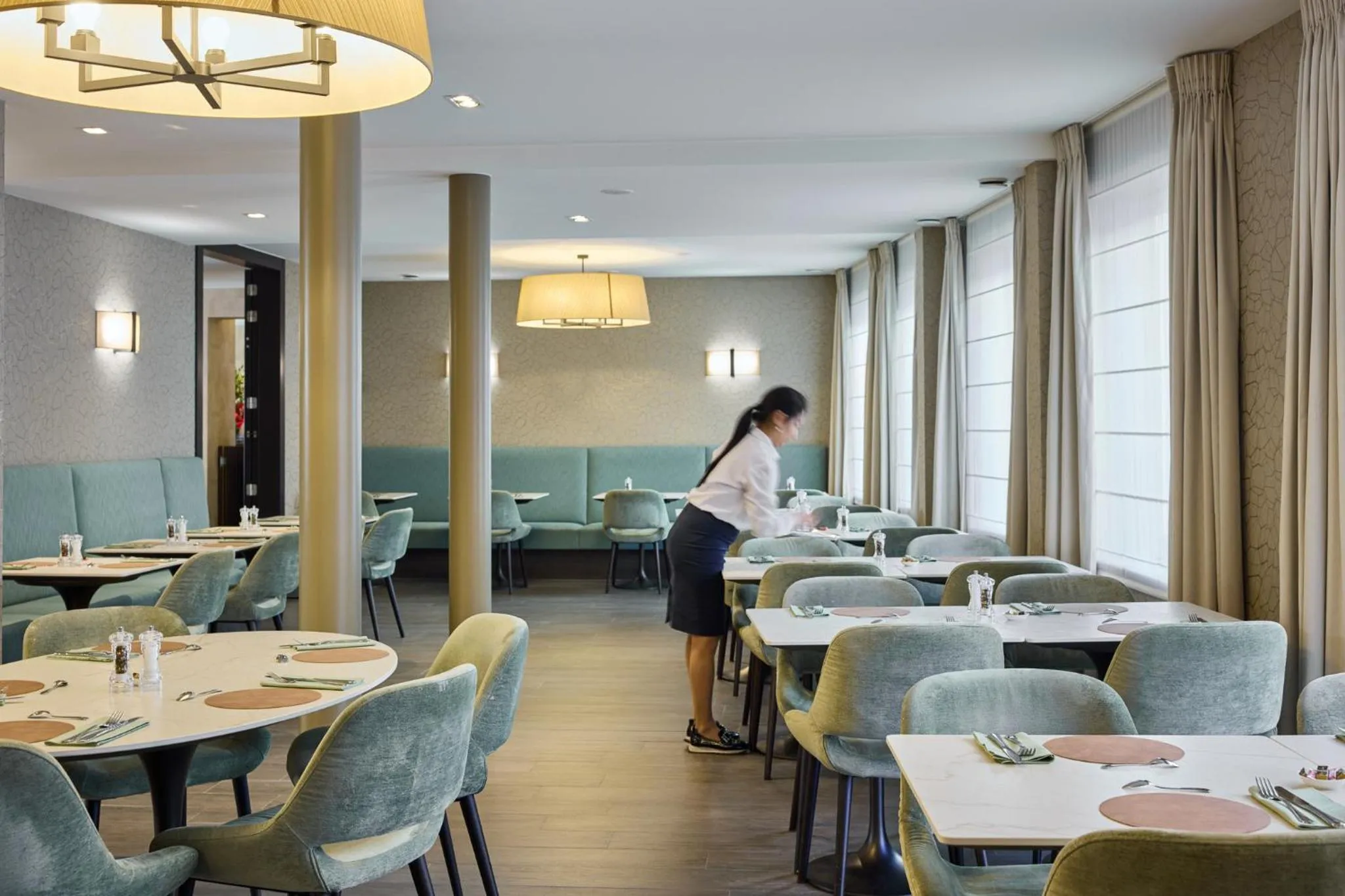 Staff in Hotel Aragon