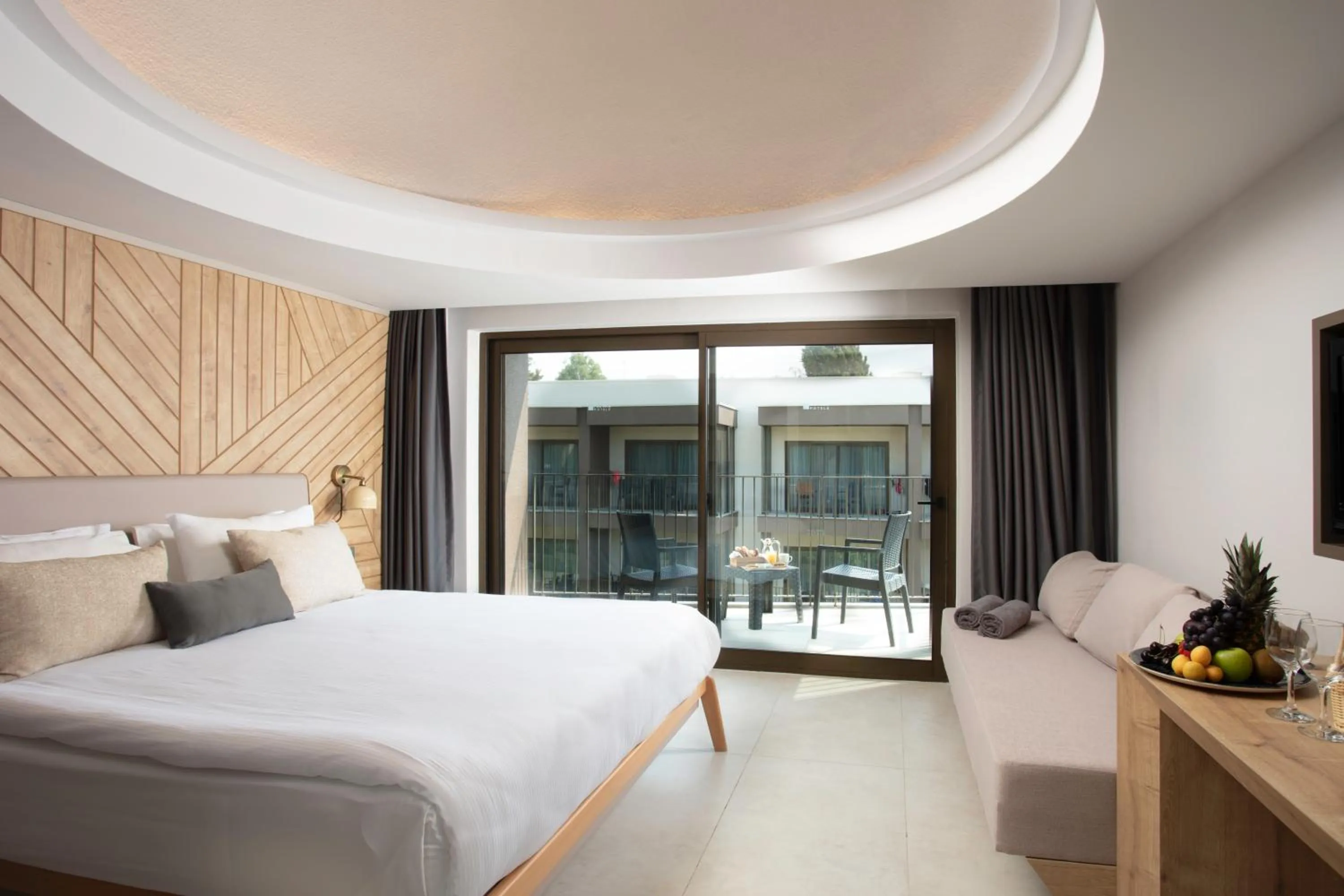 Massage, Bed in Paloma Orenda