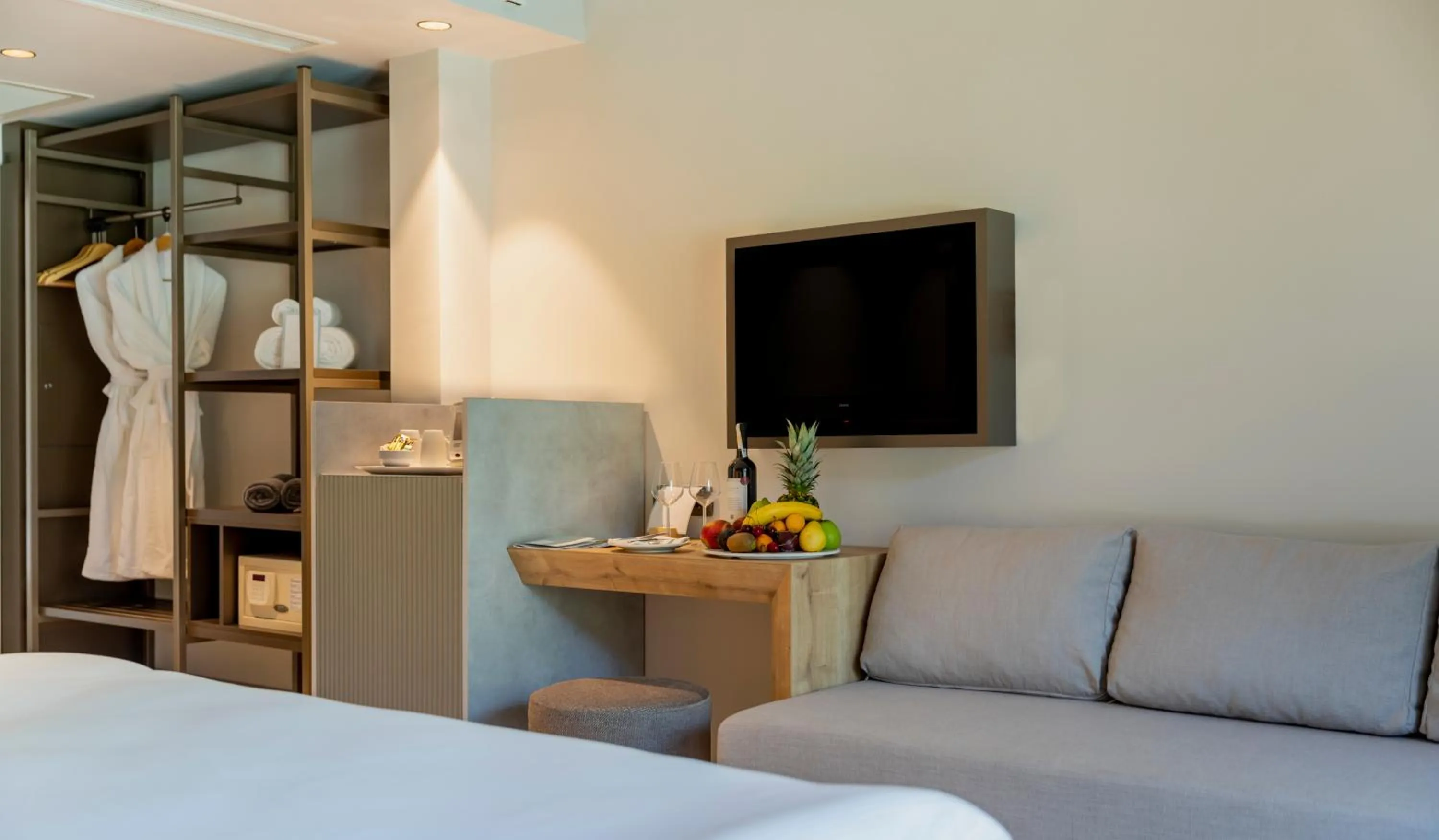 TV and multimedia, Bed in Paloma Orenda