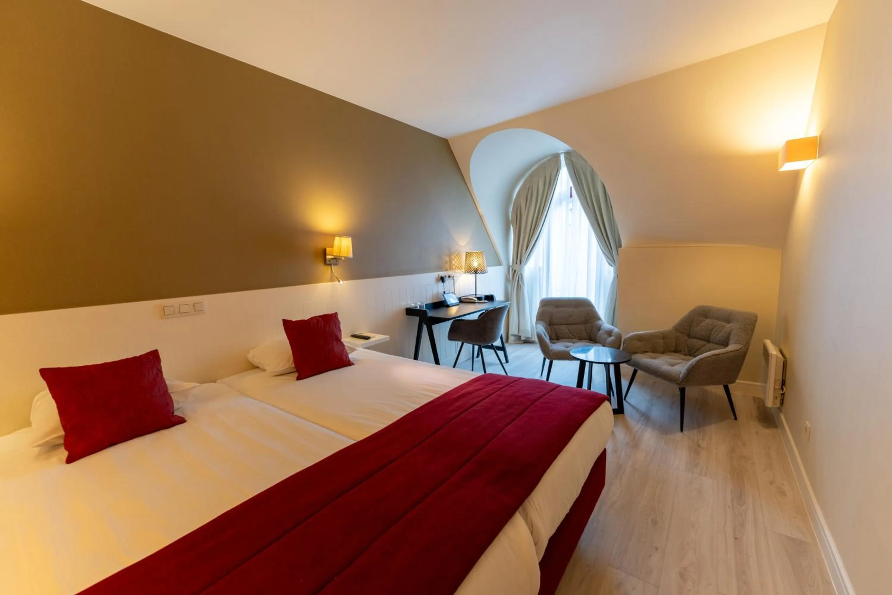 Photo of the whole room, Bed in Hotel Acacia