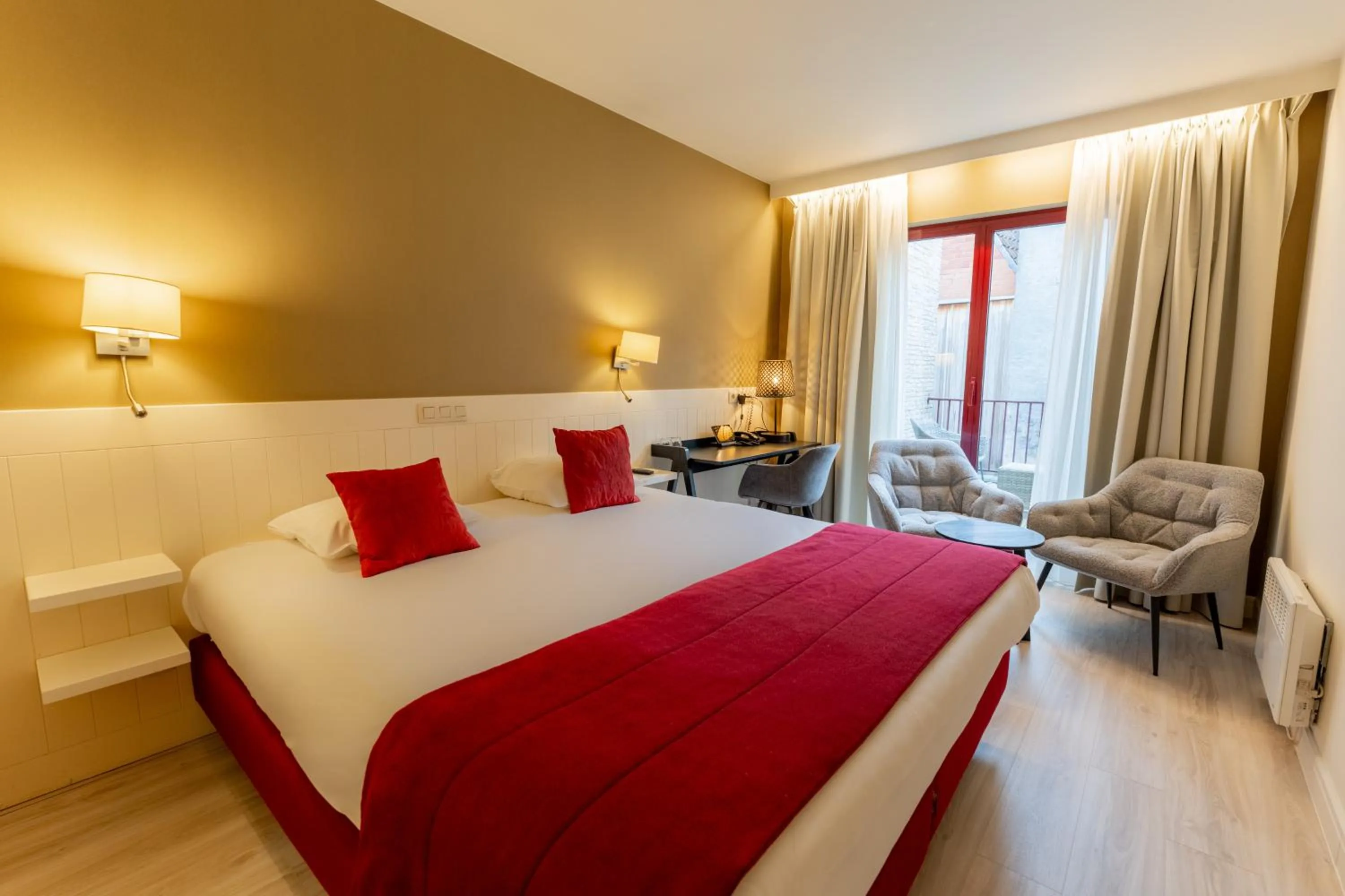 Photo of the whole room, Bed in Hotel Acacia