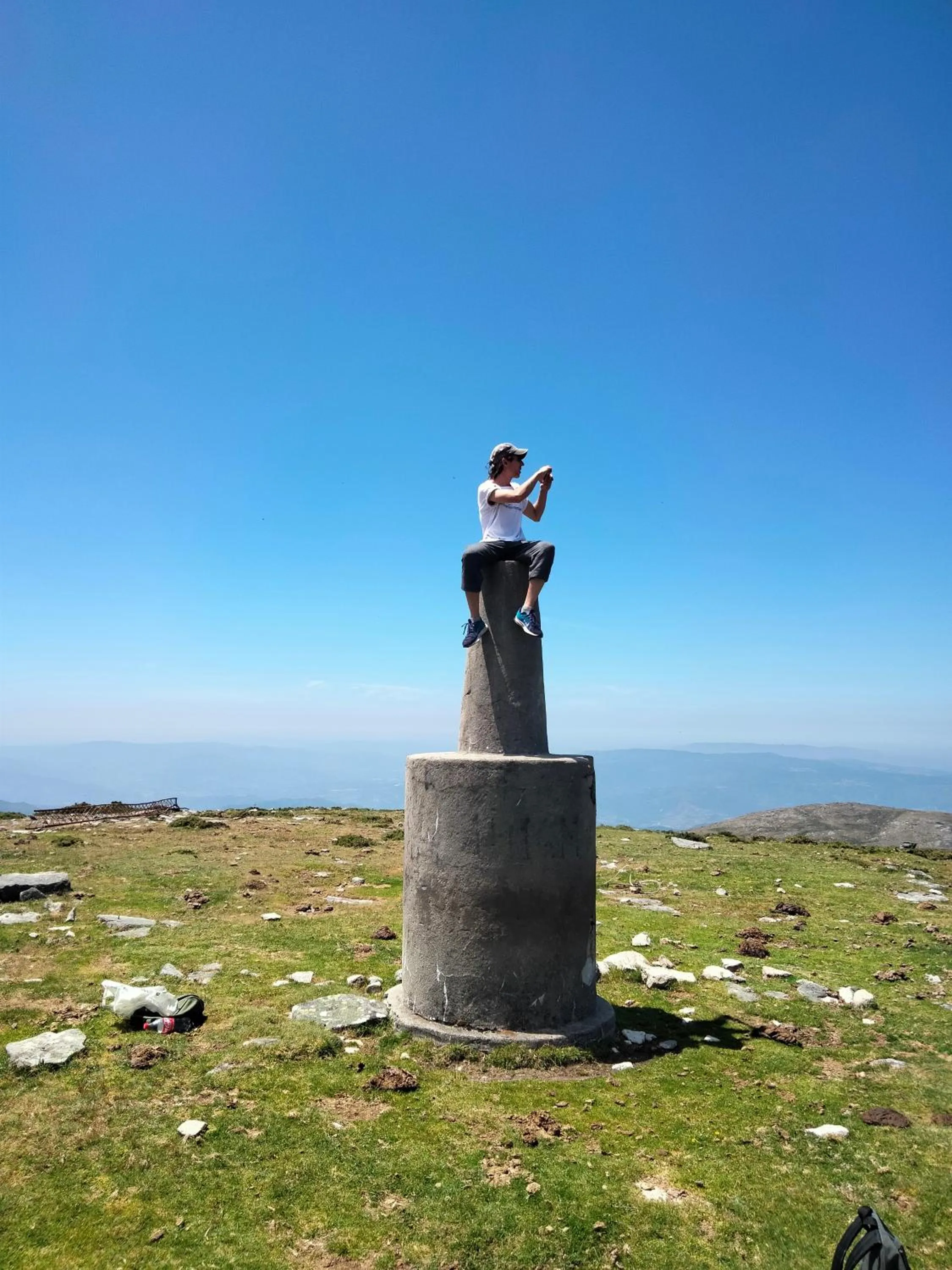 Hiking in Family Adams House Hostel