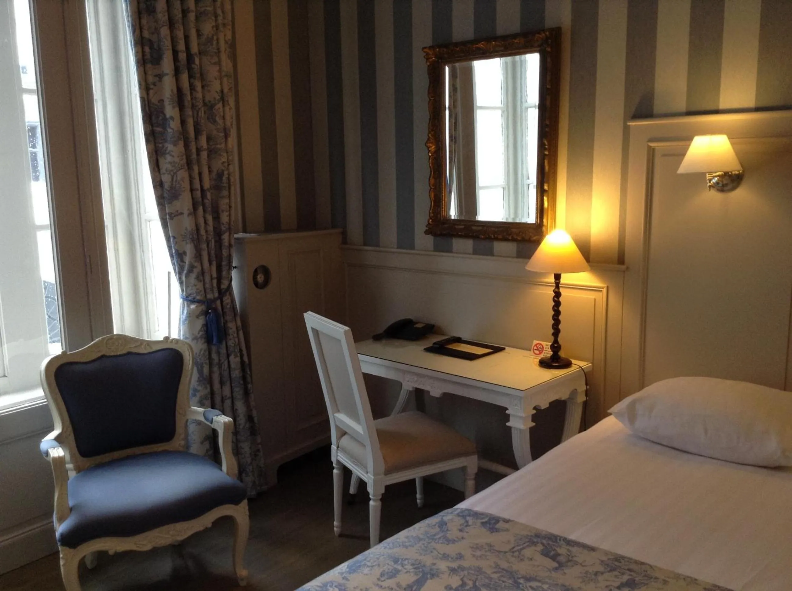Photo of the whole room, Bed in Hotel Patritius