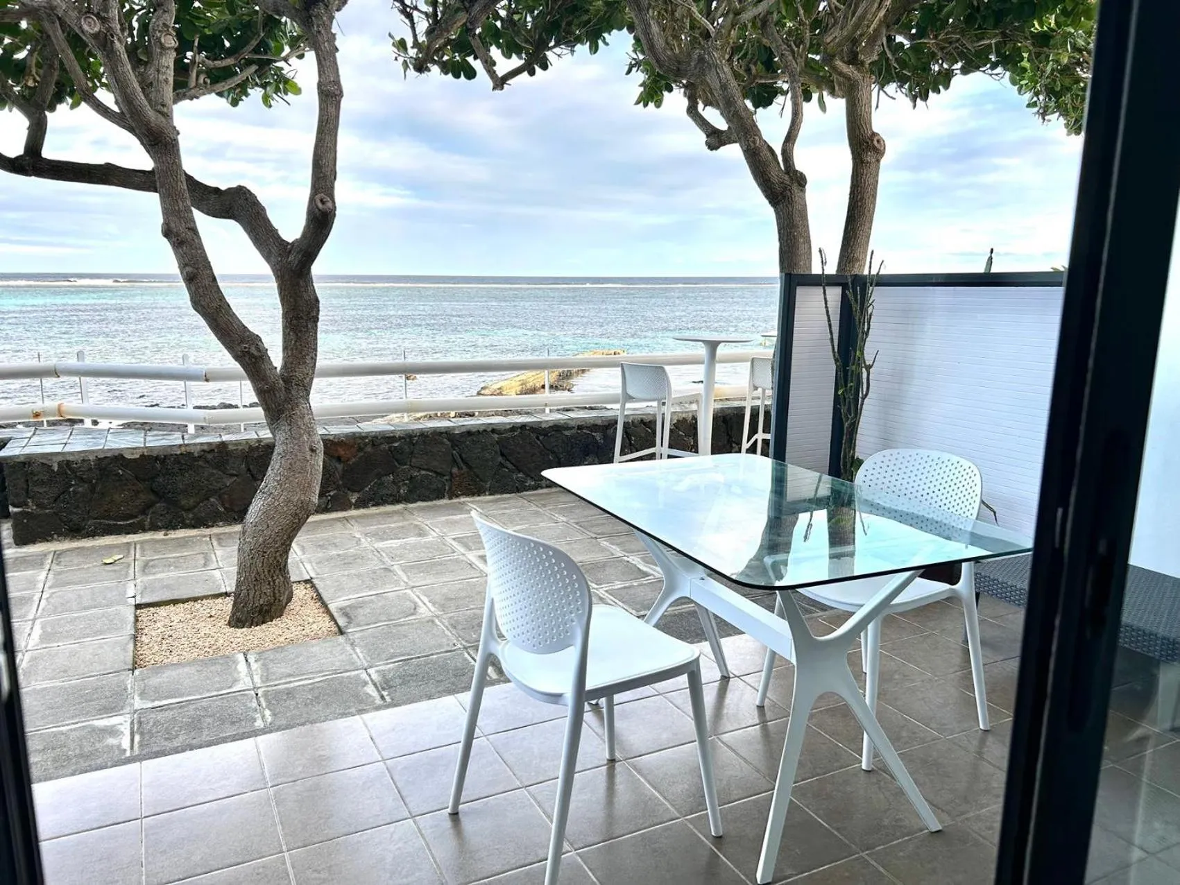Balcony/Terrace in Blue Beryl Guest House