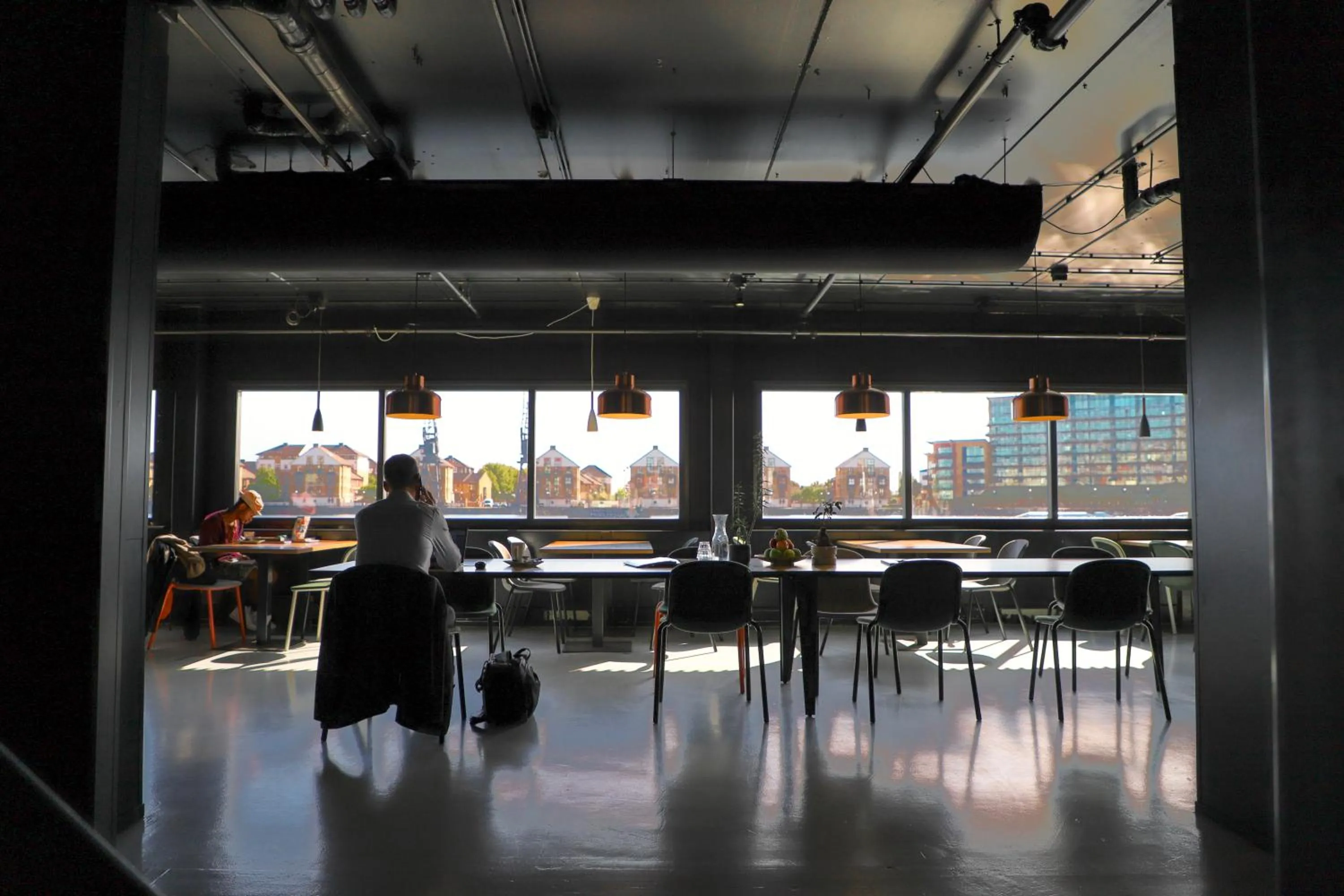 Restaurant/places to eat in Good Hotel London