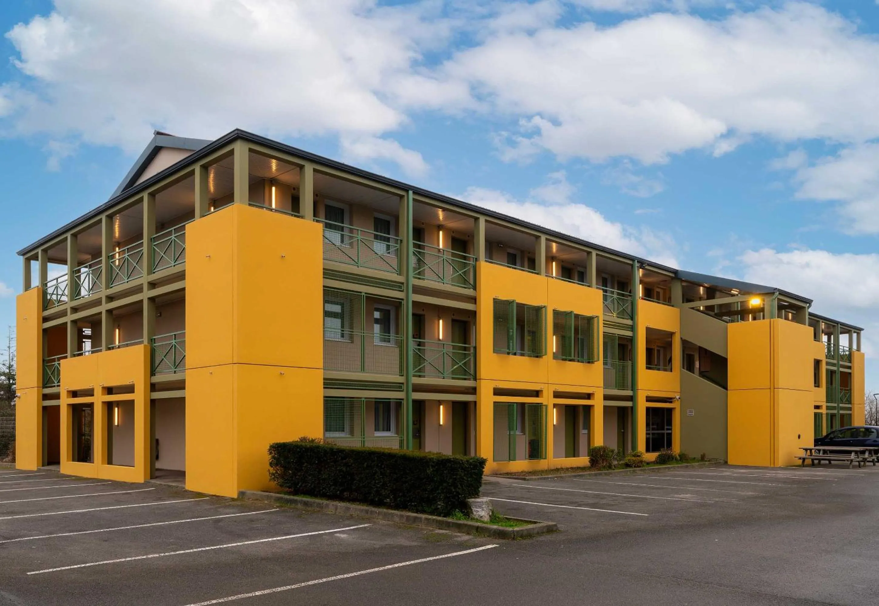 Property building in B&B HOTEL Boulogne-sur-Mer Saint-Martin