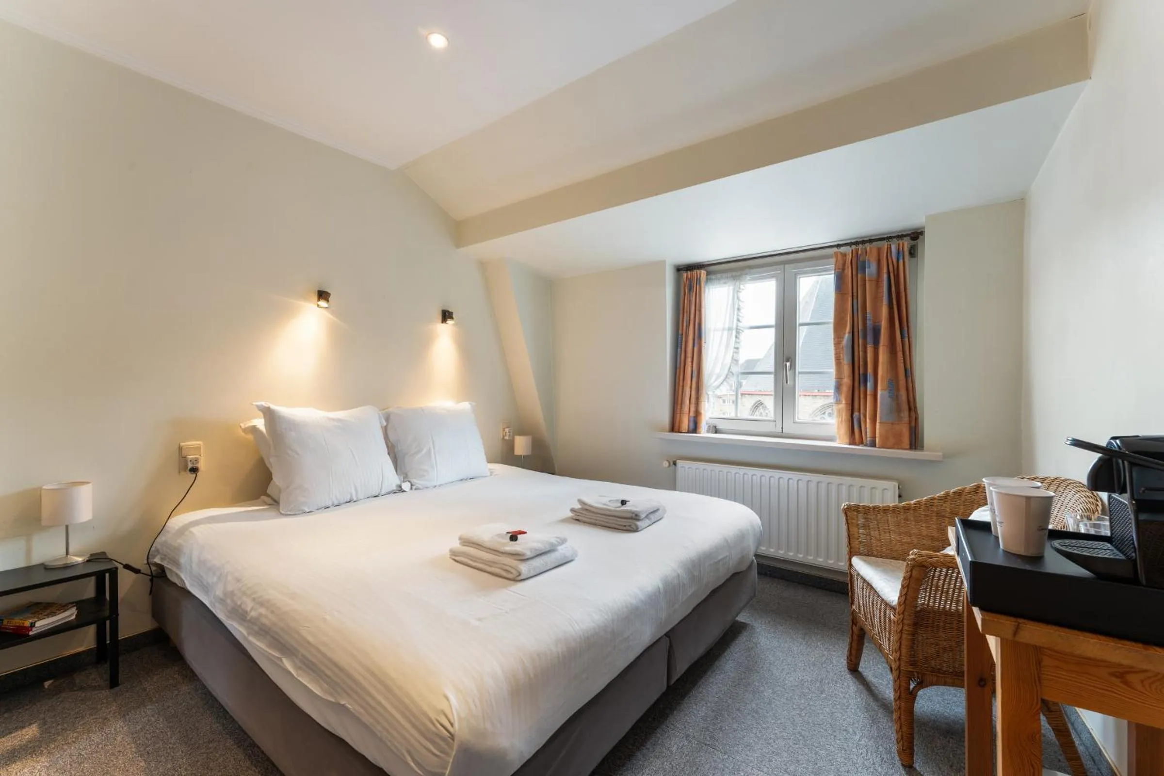 Bed in Hotel de Pauw