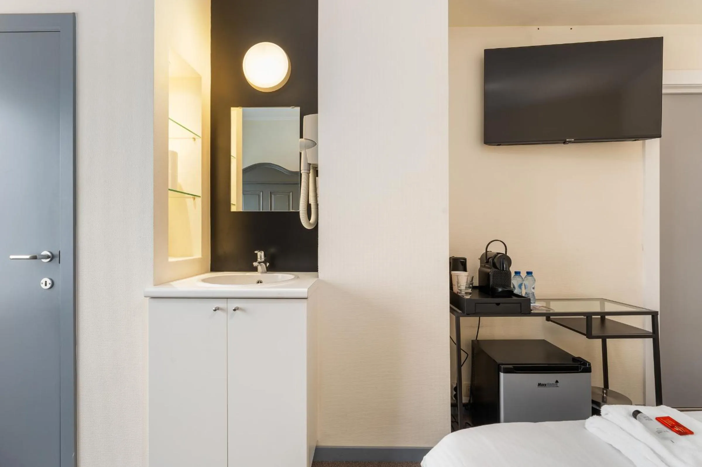 Bedroom, Bed in Hotel de Pauw