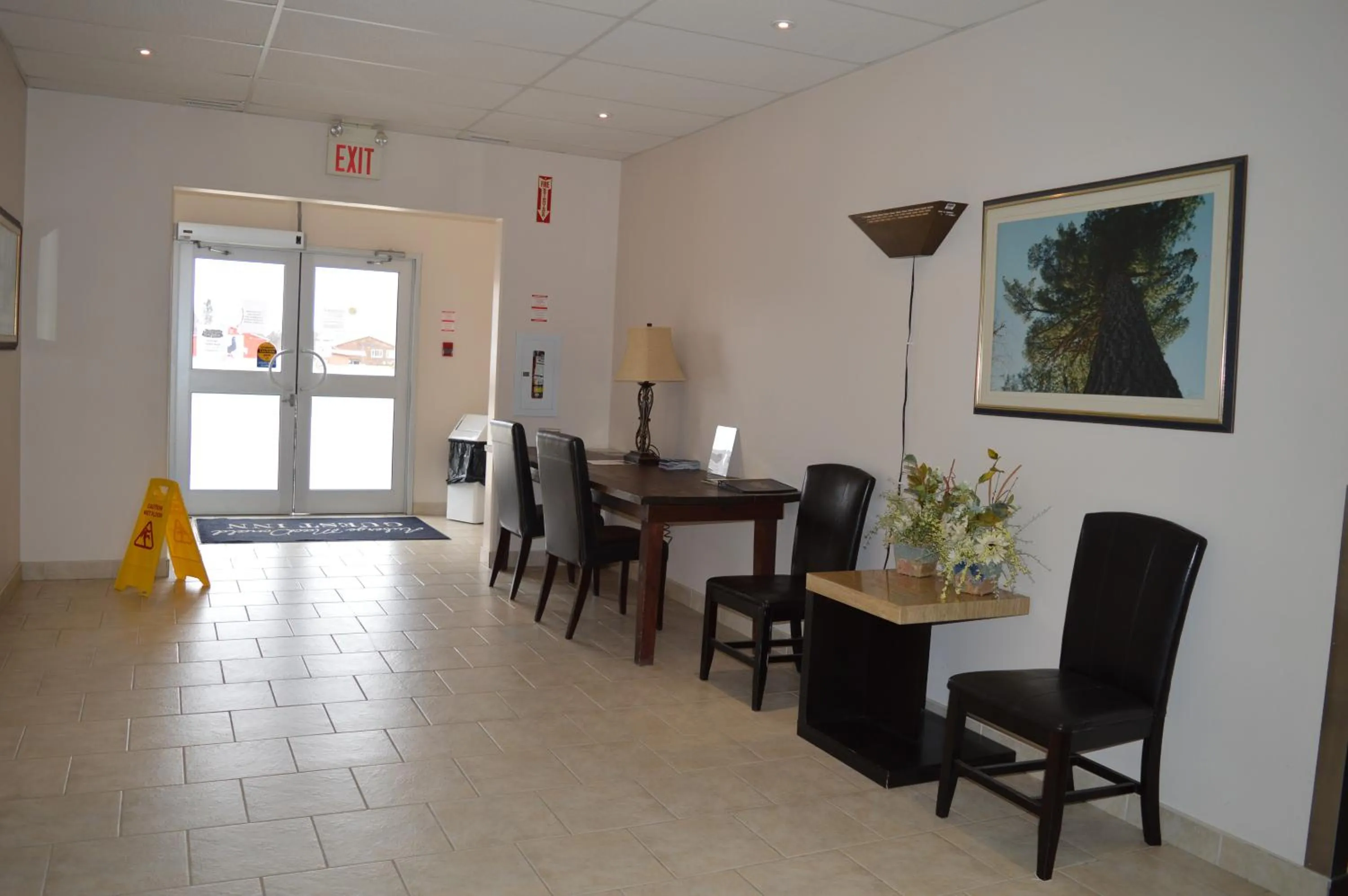 Auberge MacDonald Guest Inn