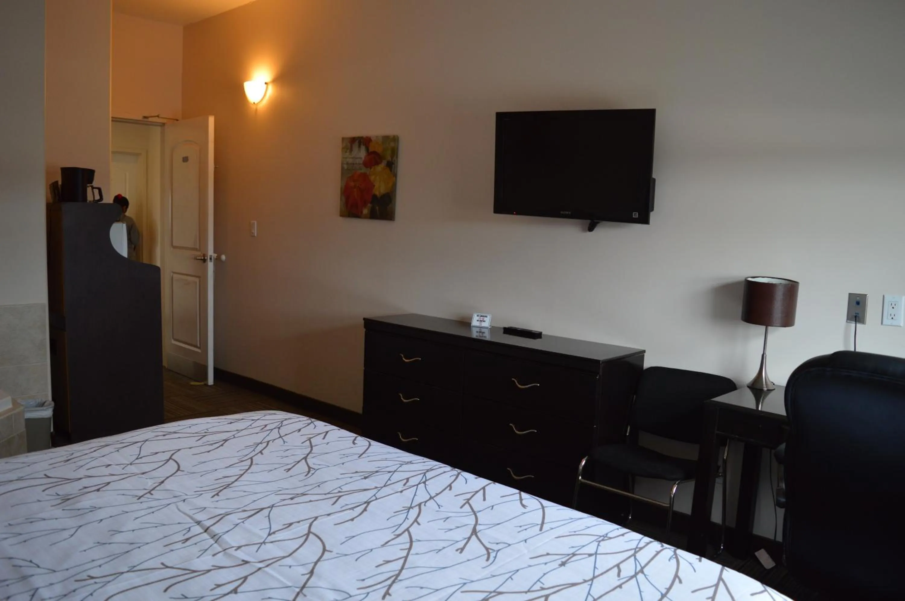 Bed in Auberge MacDonald Guest Inn