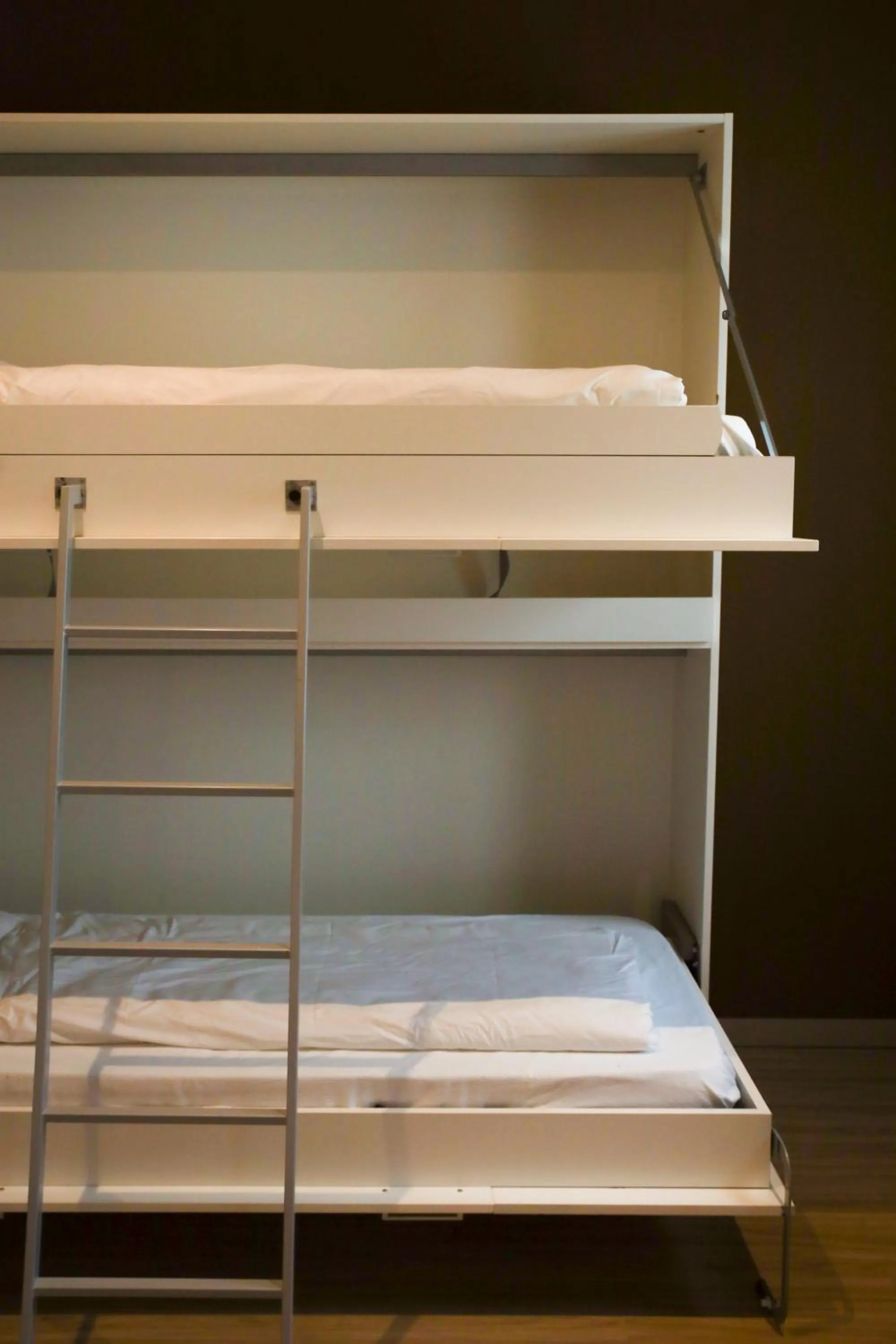 bunk bed, Bed in Alfa Inn