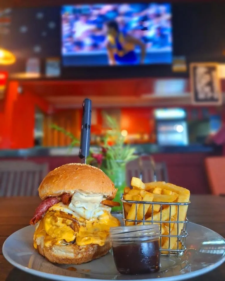 Lunch in Retreat Seaside