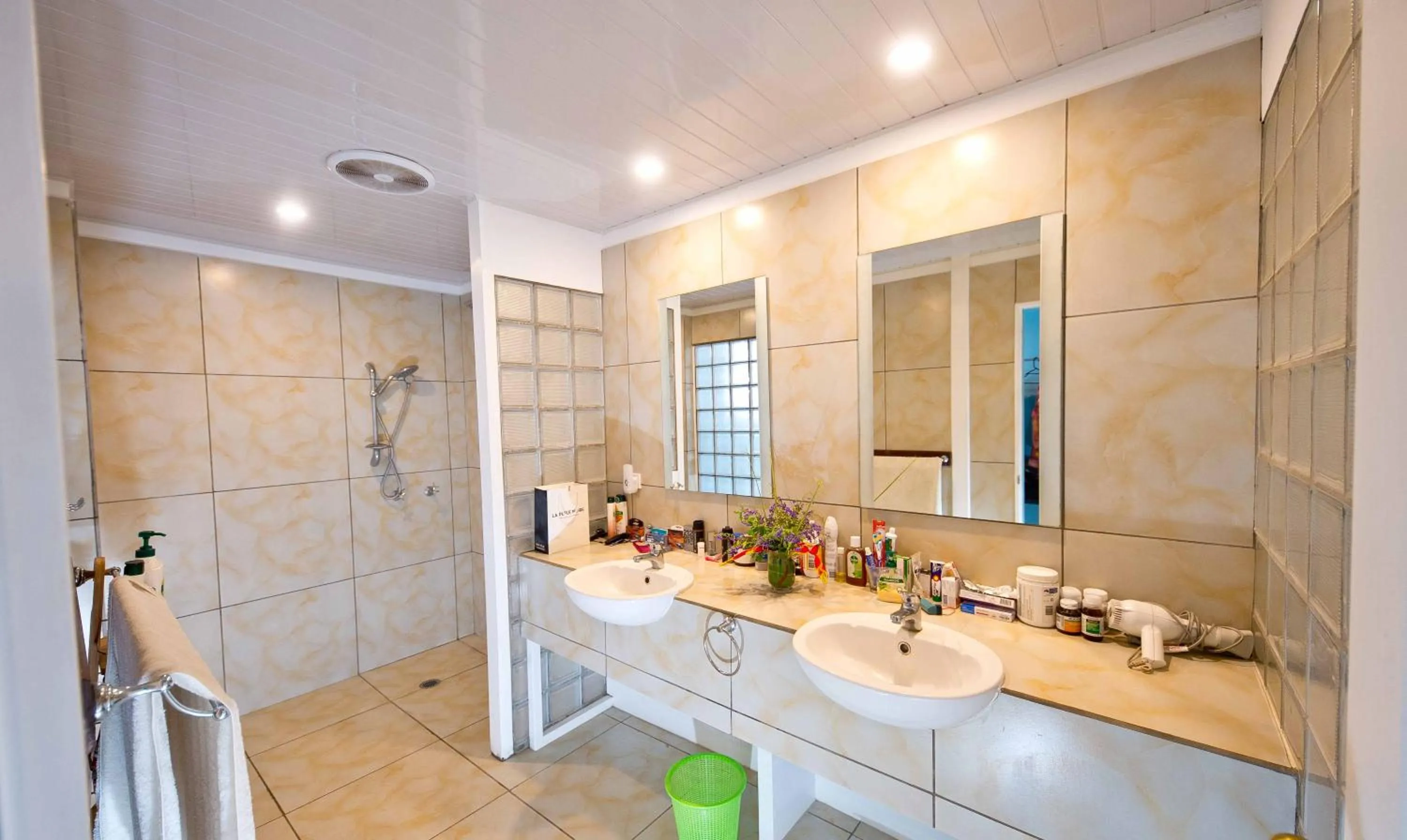 Bathroom in Retreat Seaside