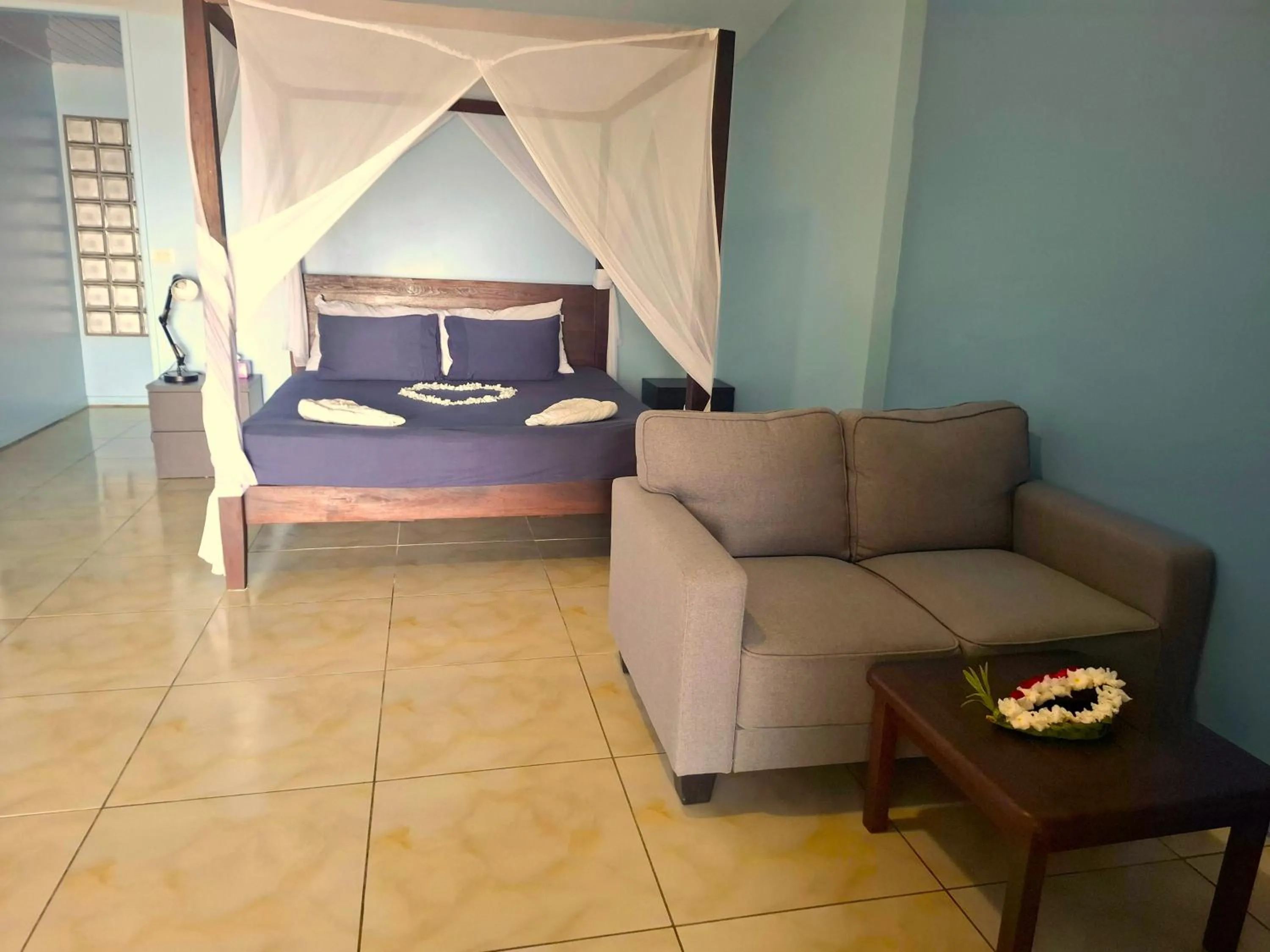 Bed in Retreat Seaside