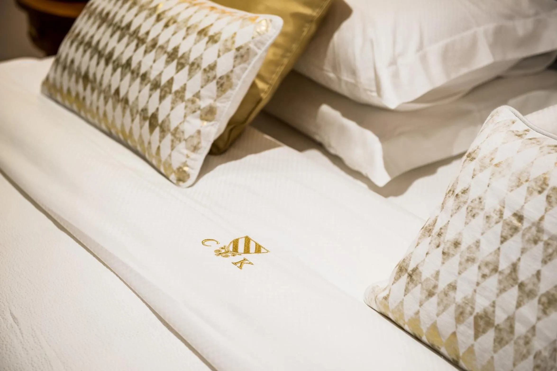 Decorative detail, Bed in Casa Kallergi