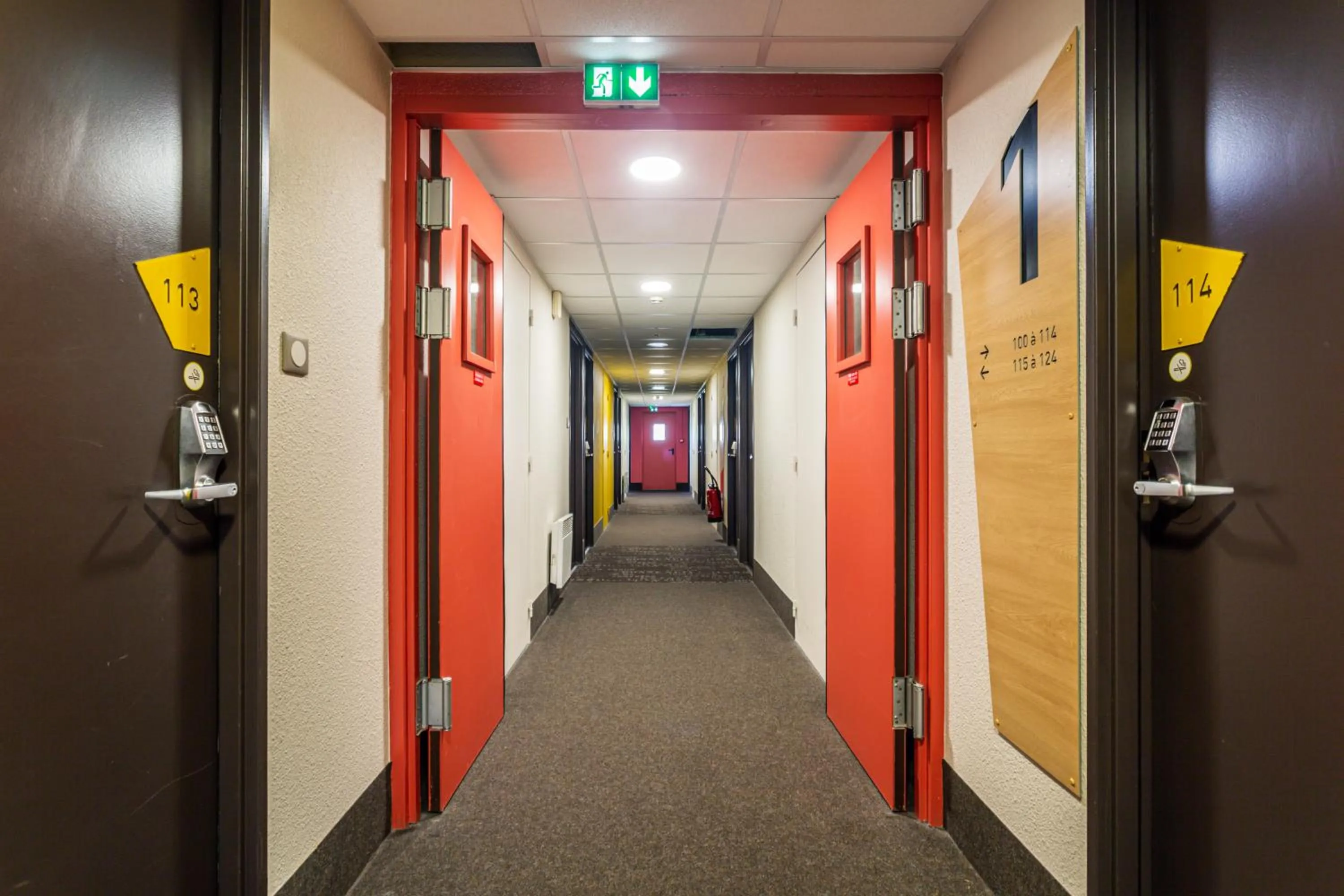 Area and facilities in B&B HOTEL Metz Semécourt