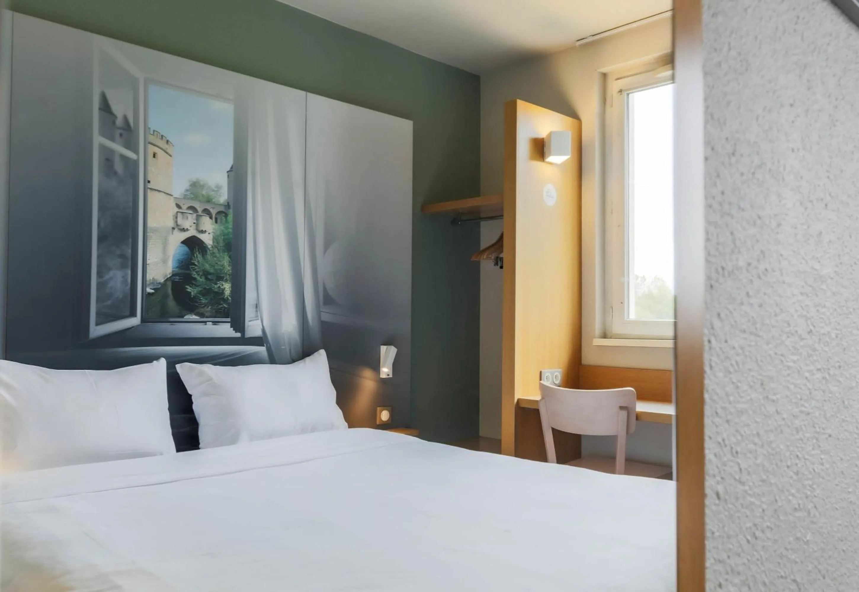 Bedroom, Bed in B&B HOTEL Metz Semécourt