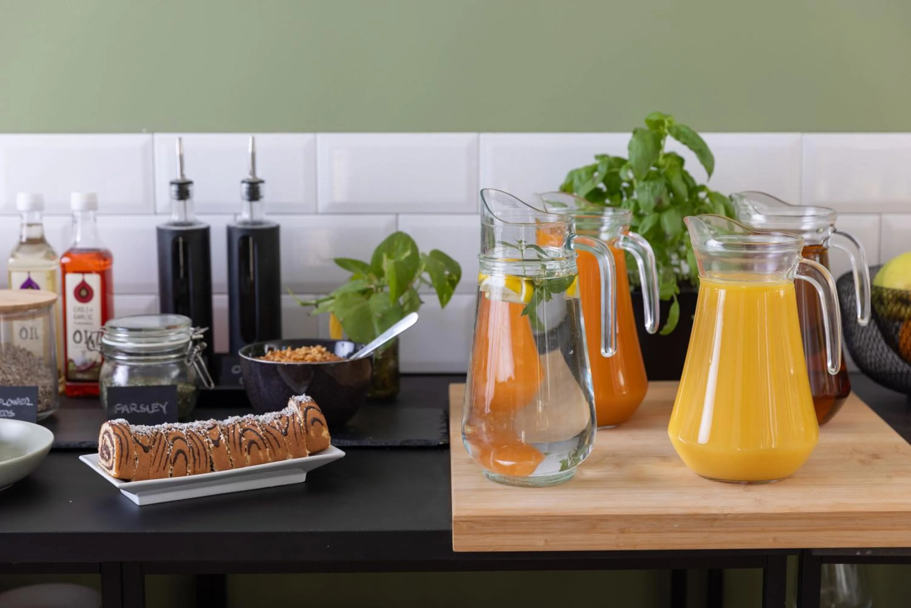 Buffet breakfast in Hotel AMITY