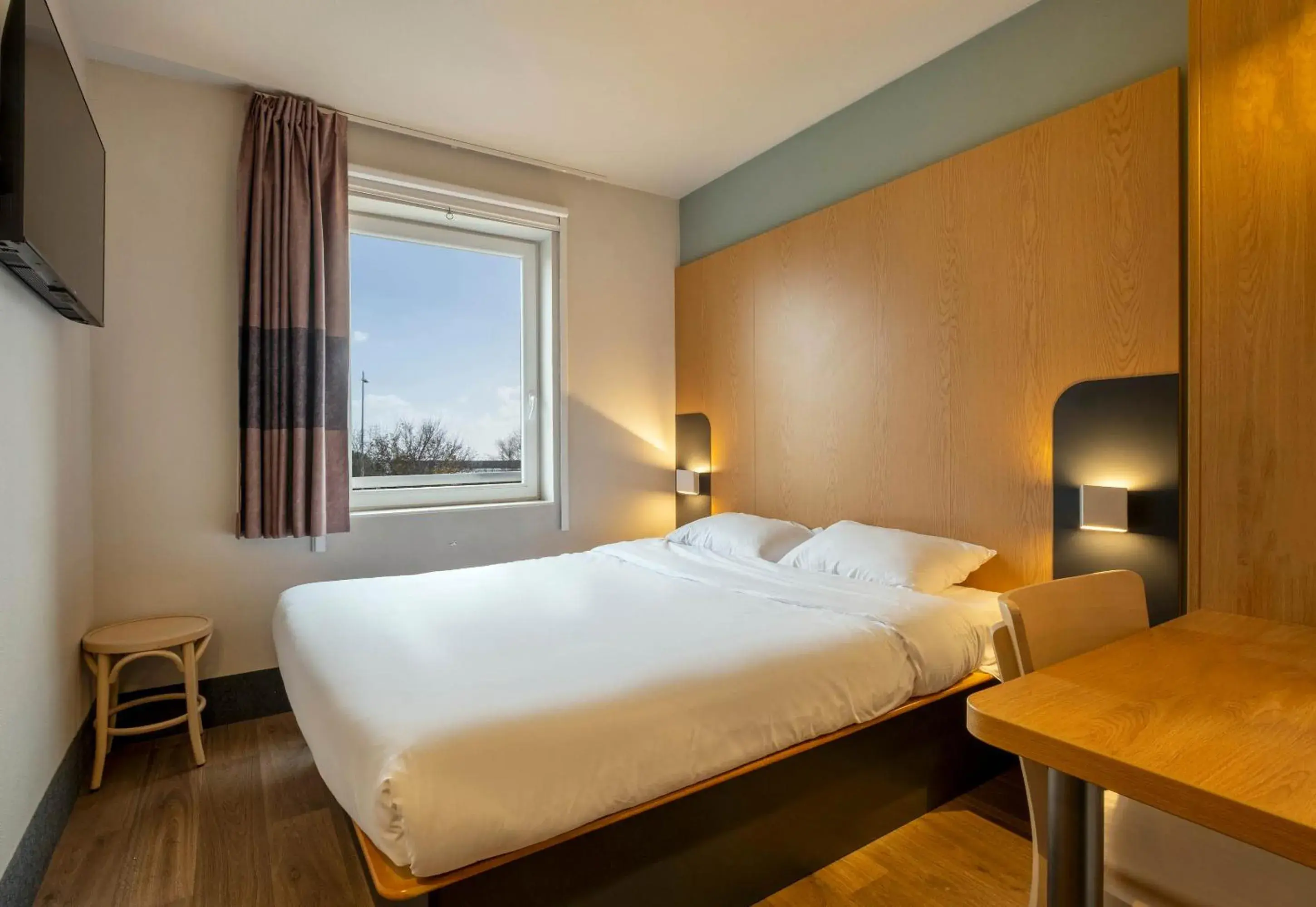 Double Room in B&B HOTEL Royan La Palmyre Double Room in B&B HOTEL Royan La Palmyre