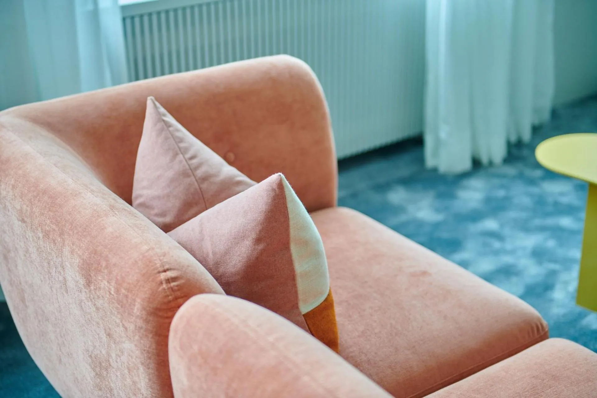 Seating area in Hotel Portinari