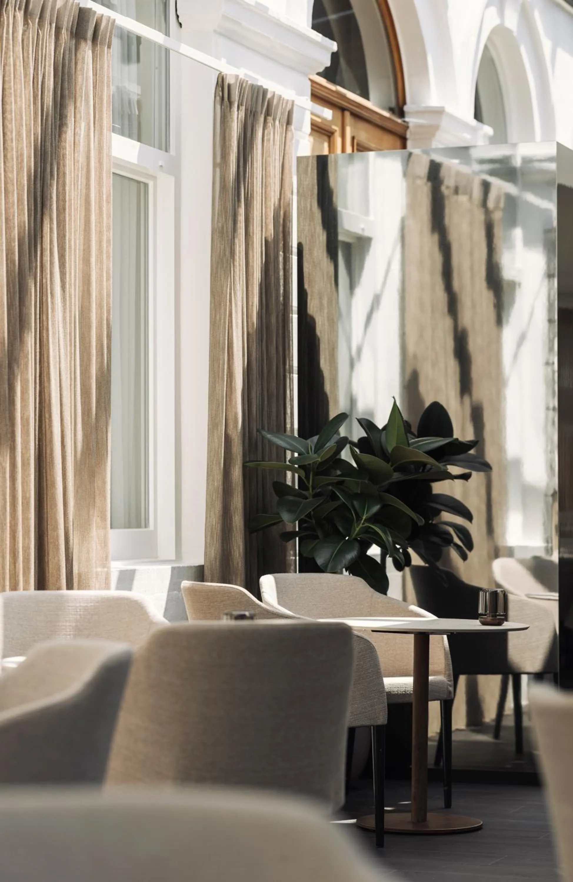 Restaurant/places to eat in Hotel Portinari