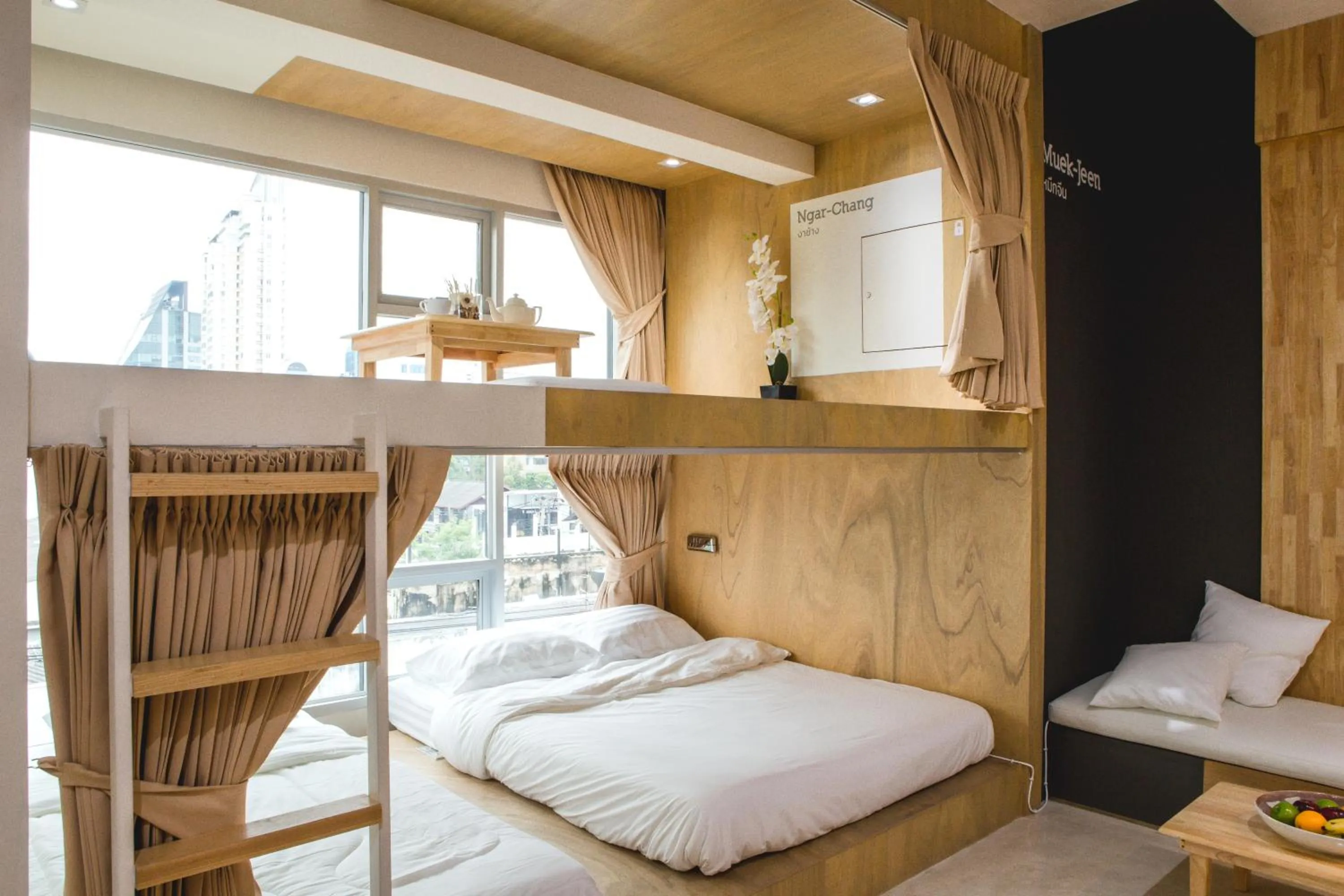 Photo of the whole room, Bed in BoB Hostel บ็อบโฮสเทล