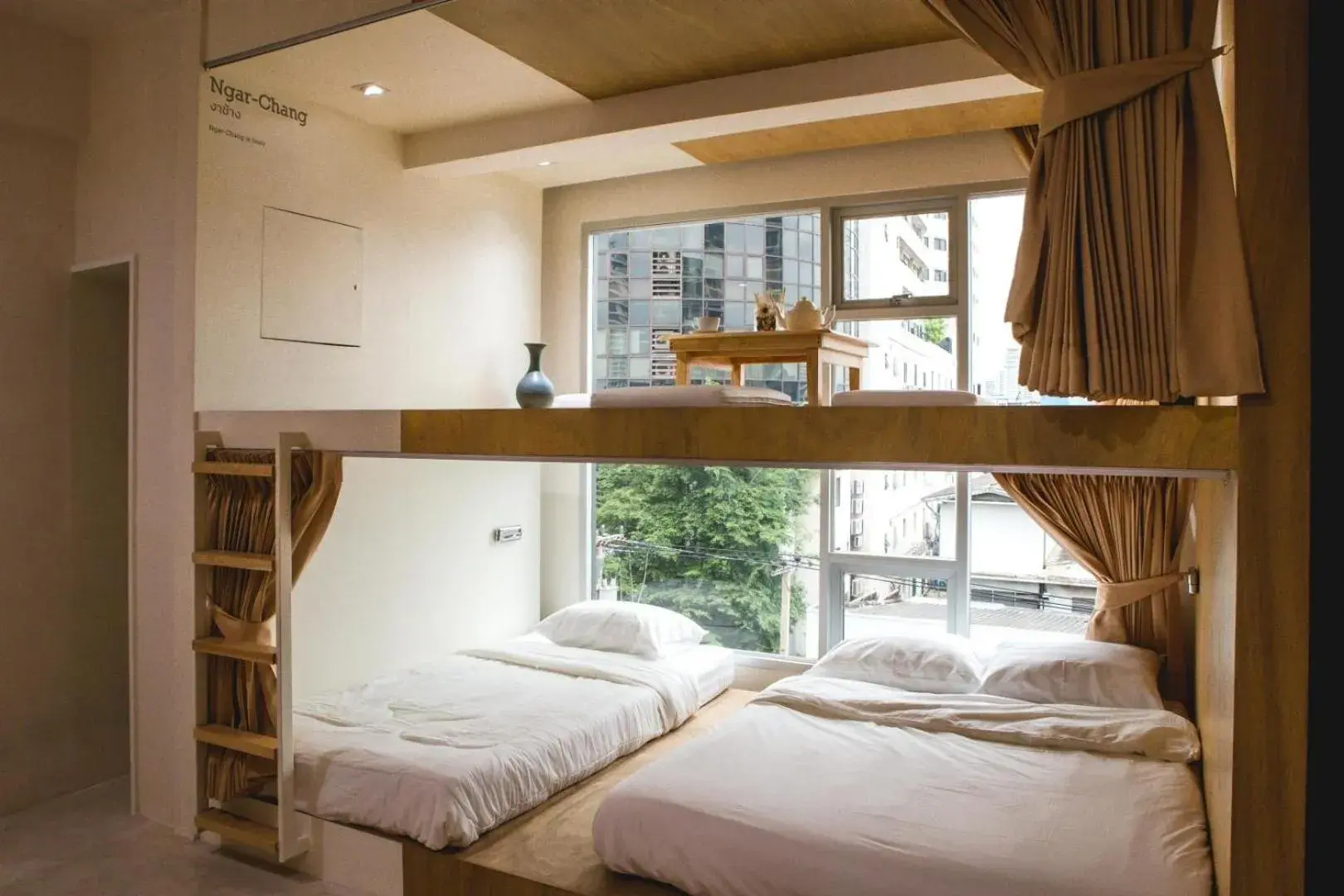 Family Room with Private Bathroom in BoB Hostel บ็อบโฮสเทล Family Room with Private Bathroom in BoB Hostel บ็อบโฮสเทล