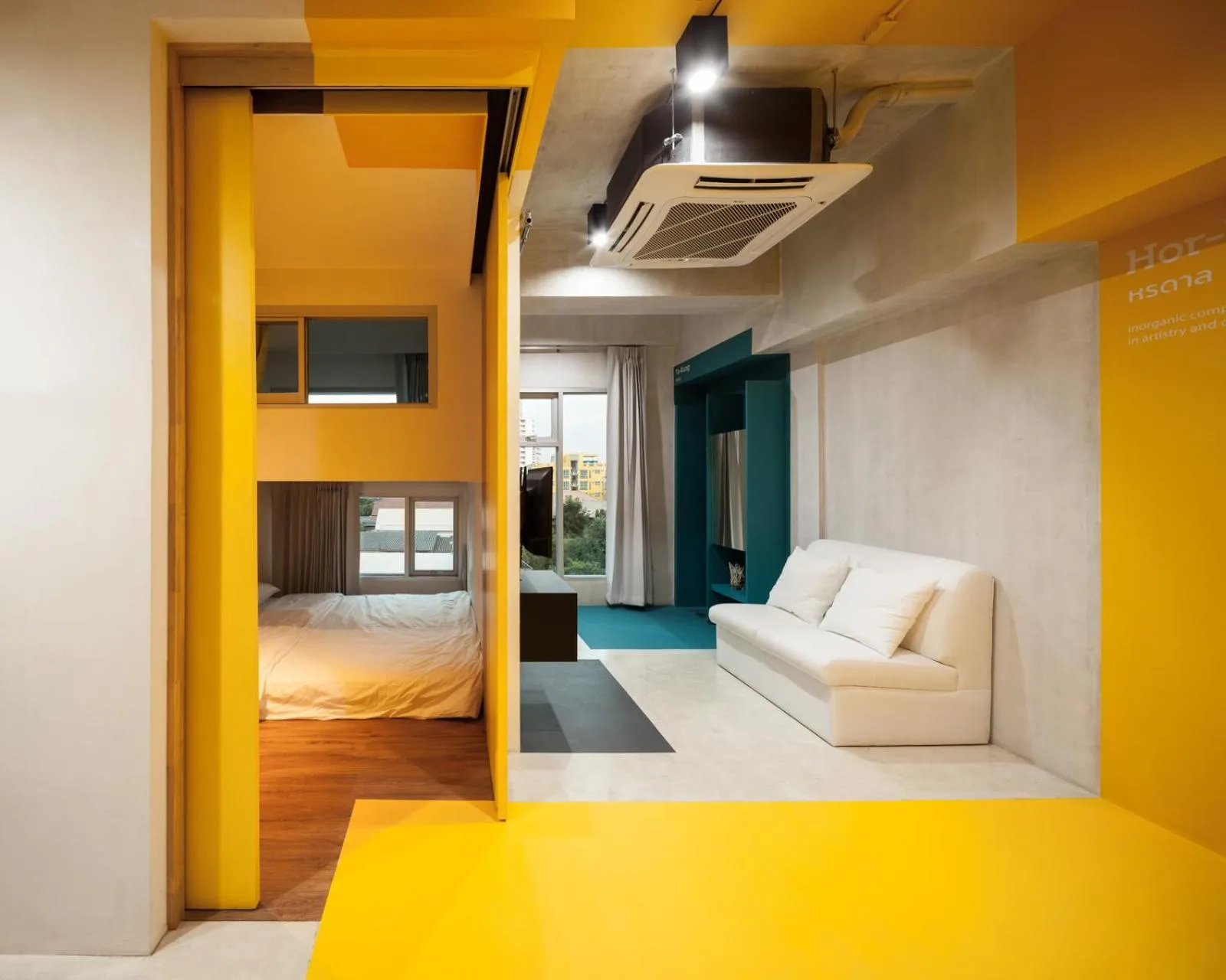 Living room, Bed in BoB Hostel บ็อบโฮสเทล