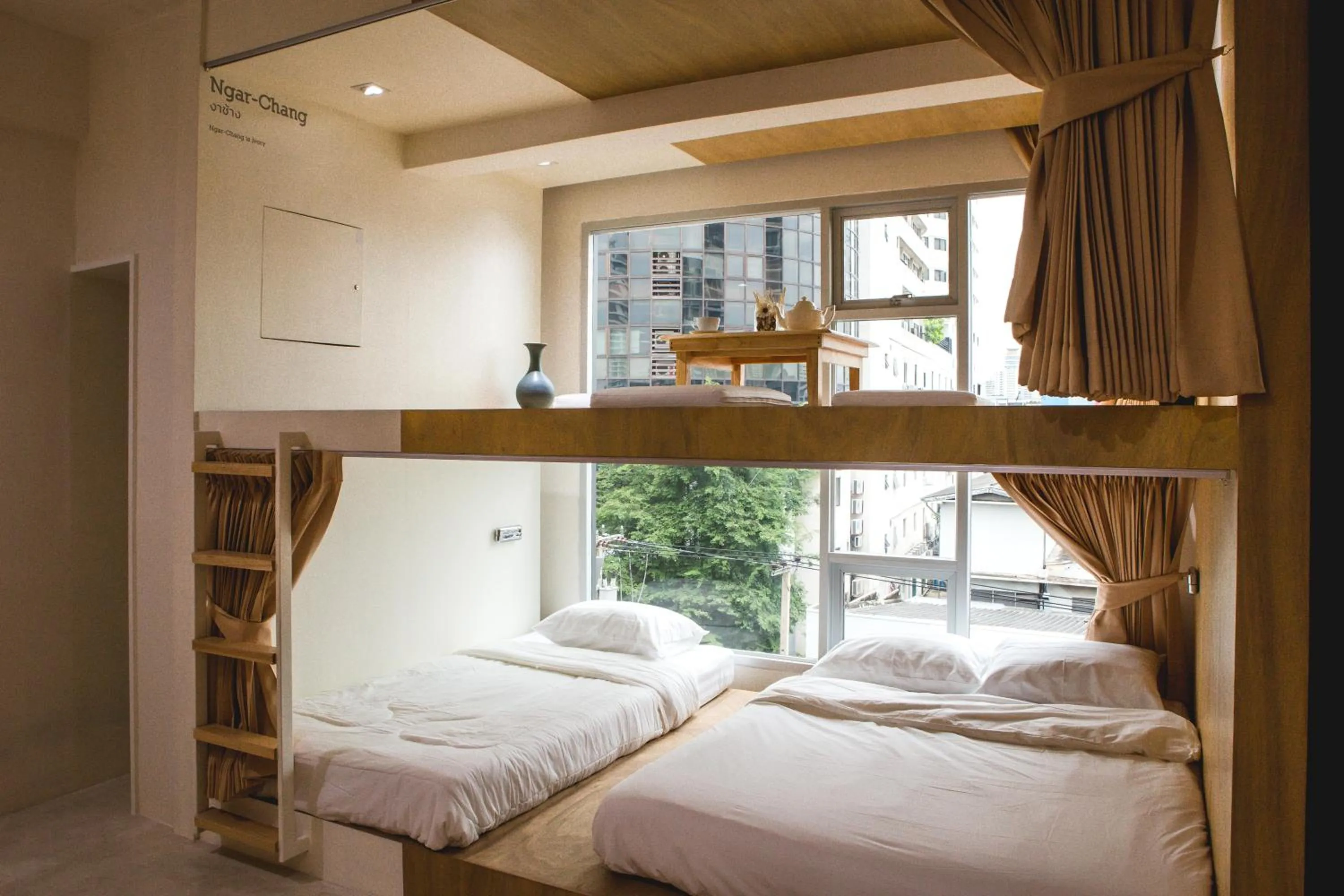Photo of the whole room, Bed in BoB Hostel บ็อบโฮสเทล