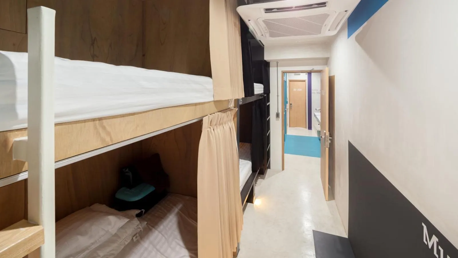 bunk bed, Bed in BoB Hostel บ็อบโฮสเทล