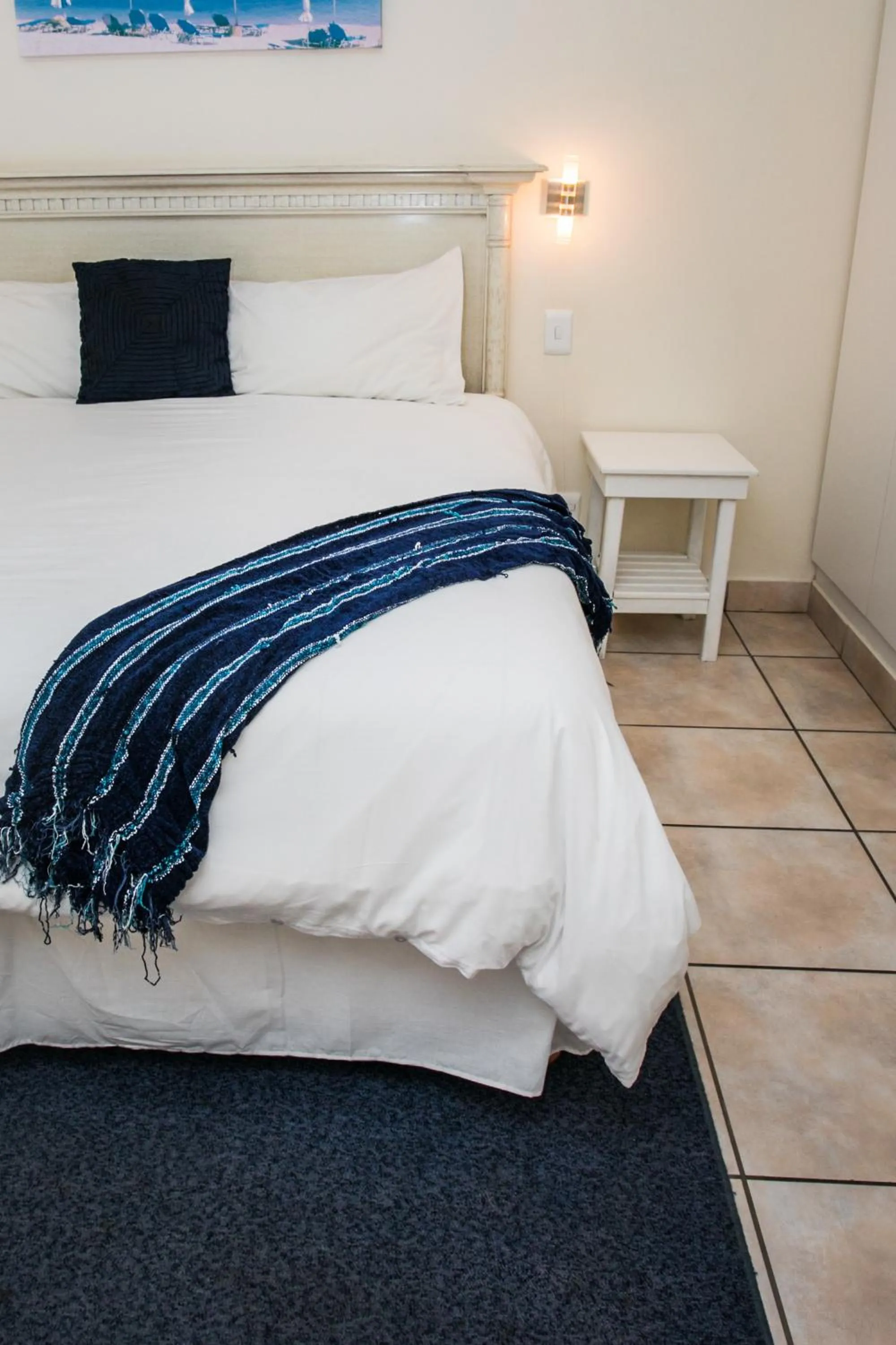 Bed in Santorini Guesthouse