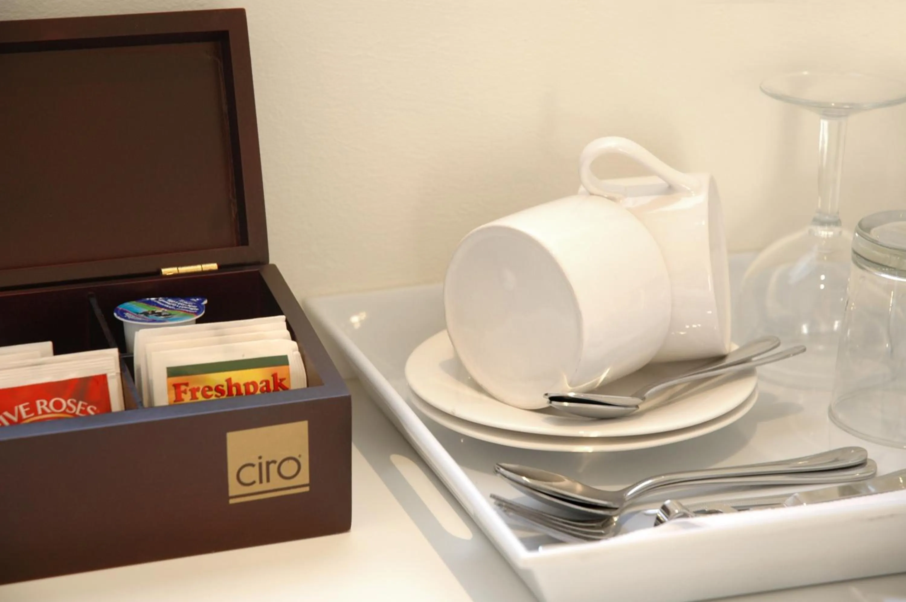 Coffee/tea facilities in Santorini Guesthouse