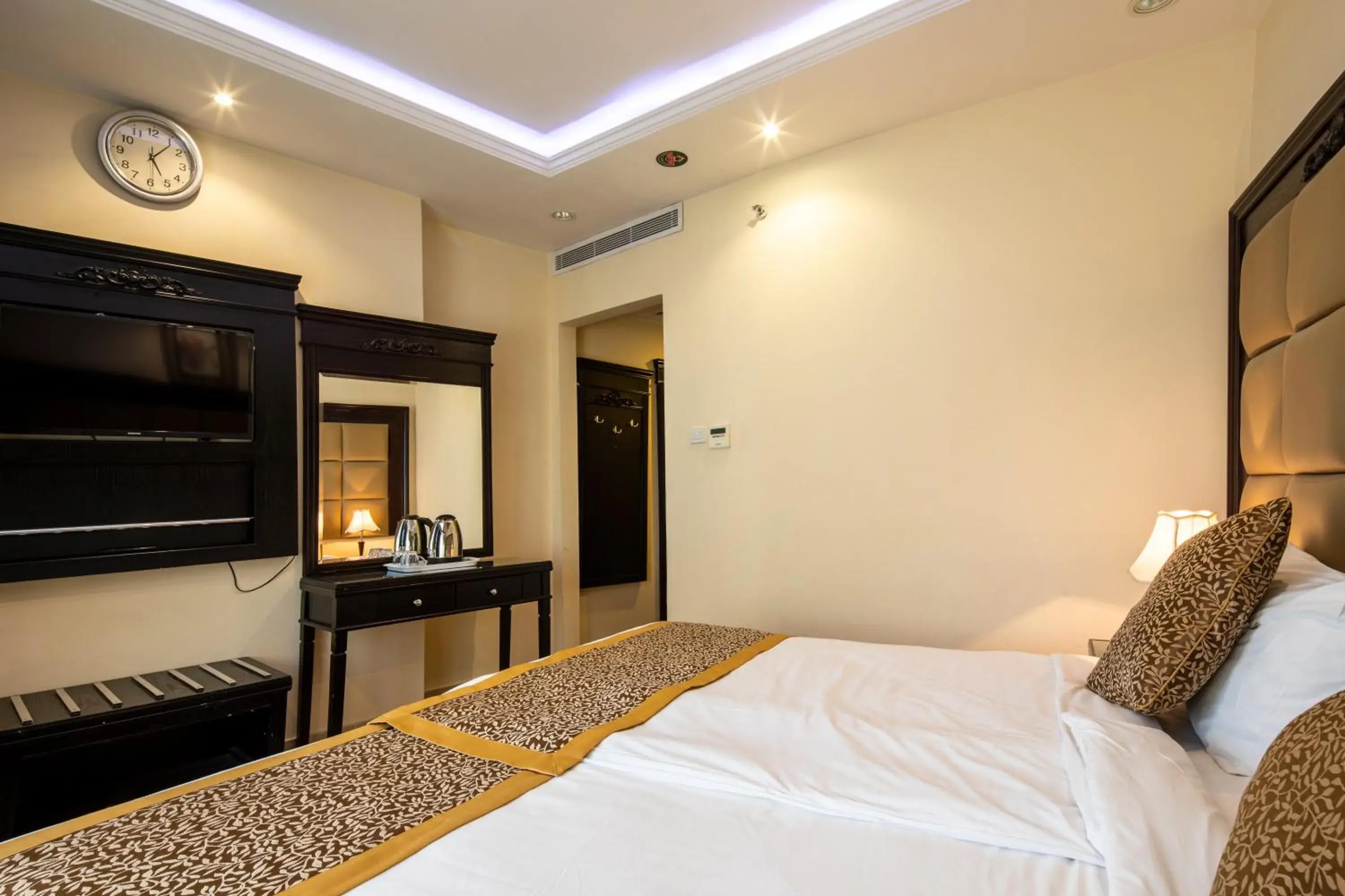 Bed in Kyona Alaziziyah-كيونا العزيزية Bed in Kyona Alaziziyah-كيونا العزيزية