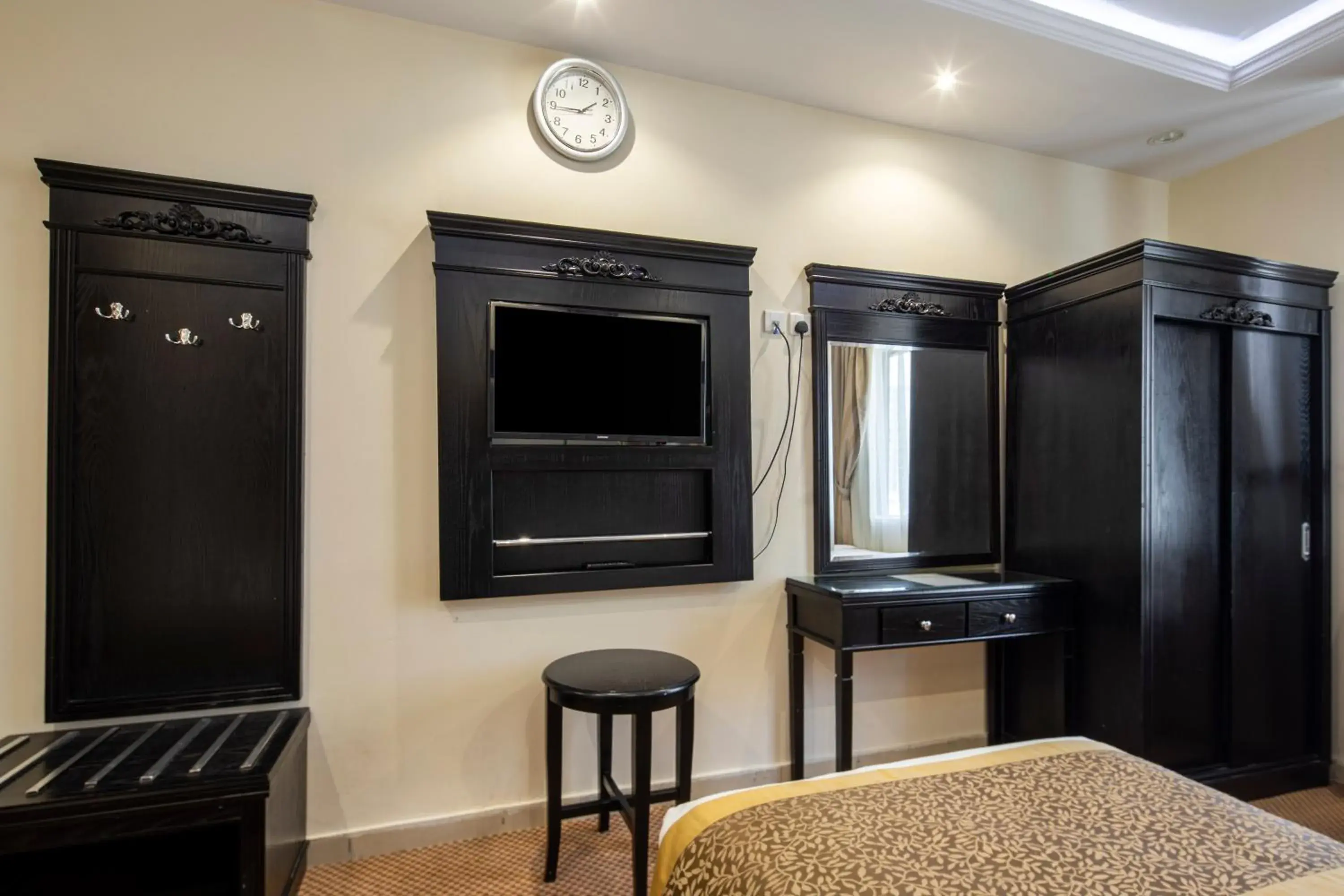 Kyona Alaziziyah Kyona Alaziziyah