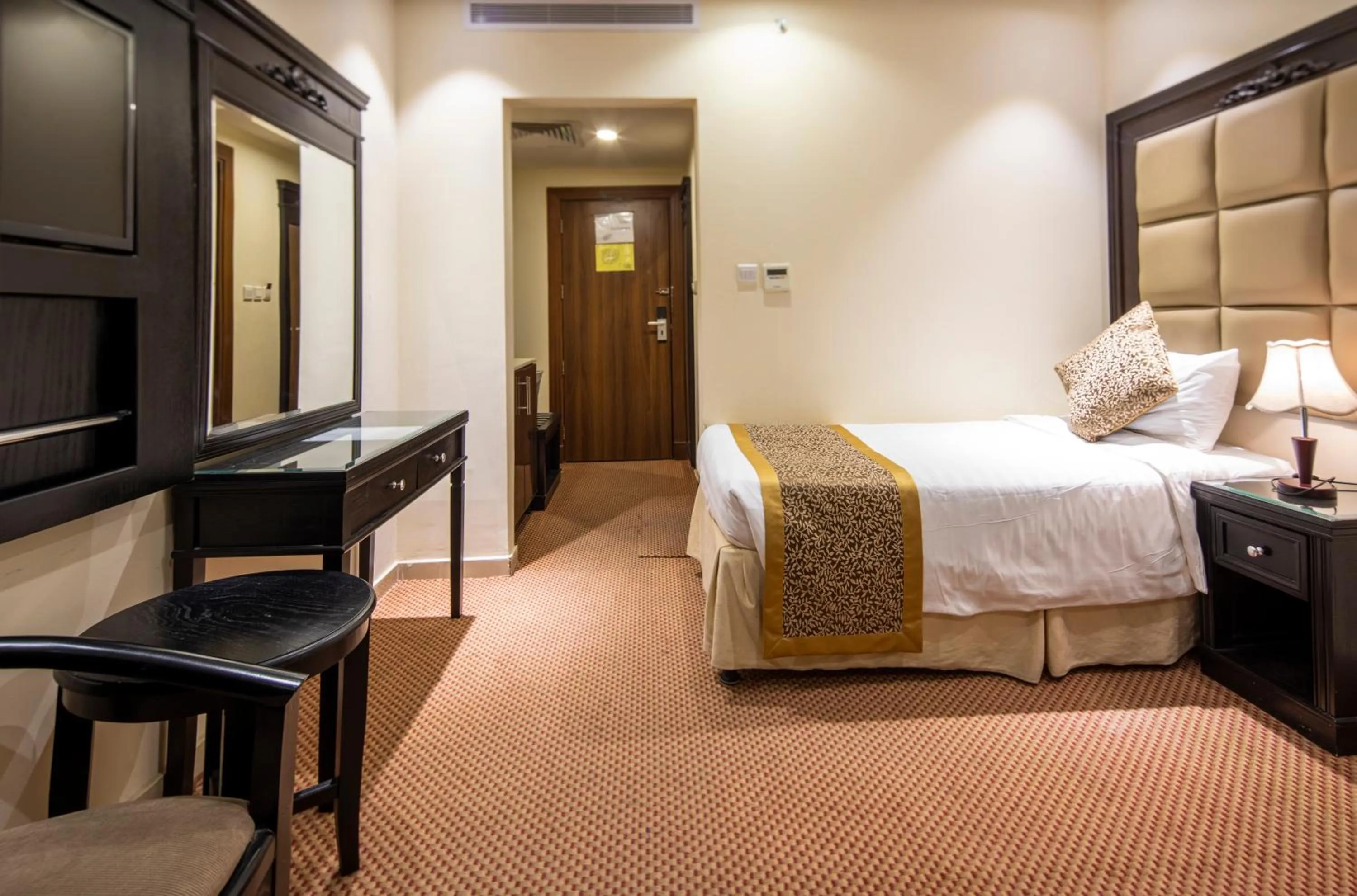 Bed in Kyona Alaziziyah