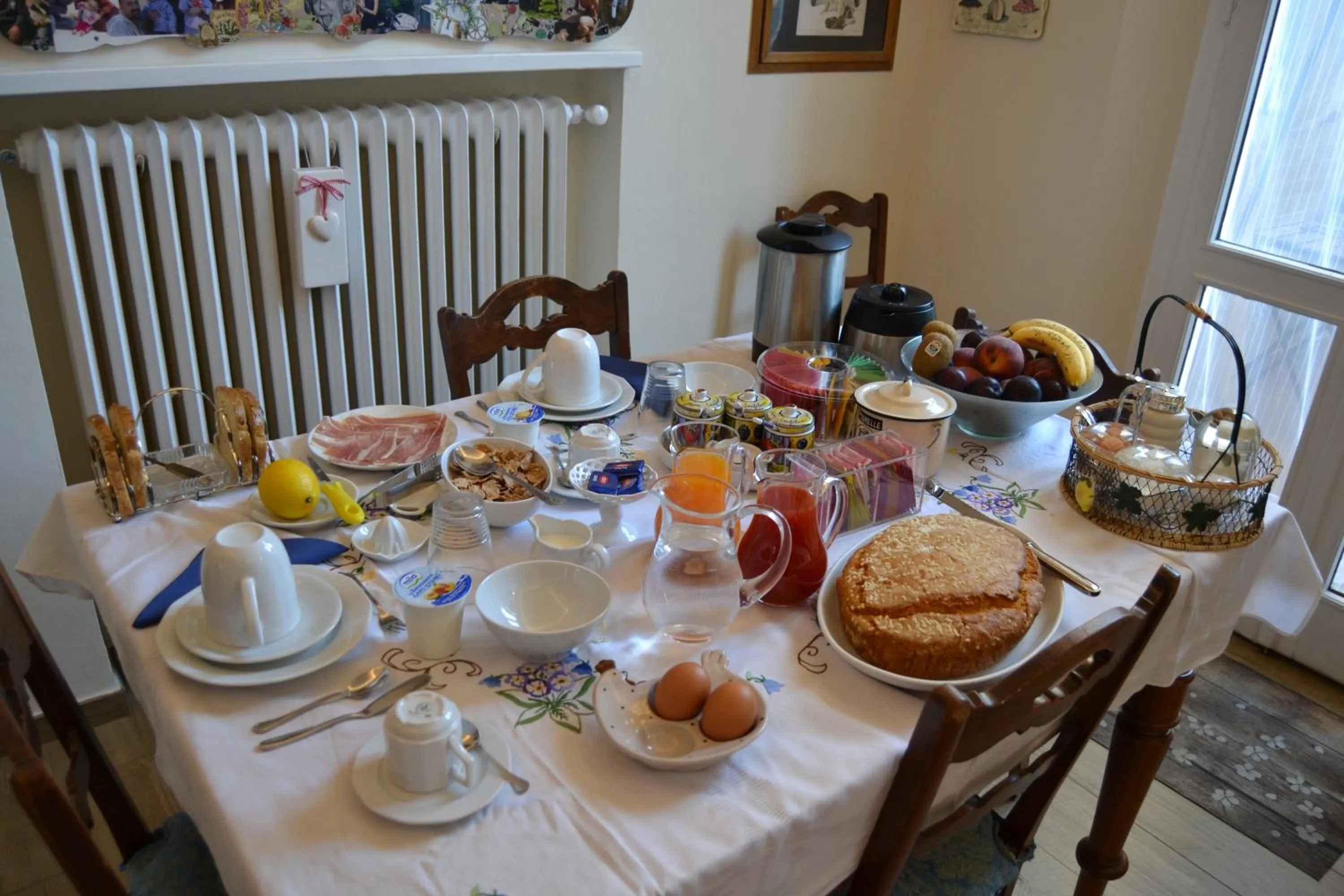 Continental breakfast in Il Giardino Roccioso