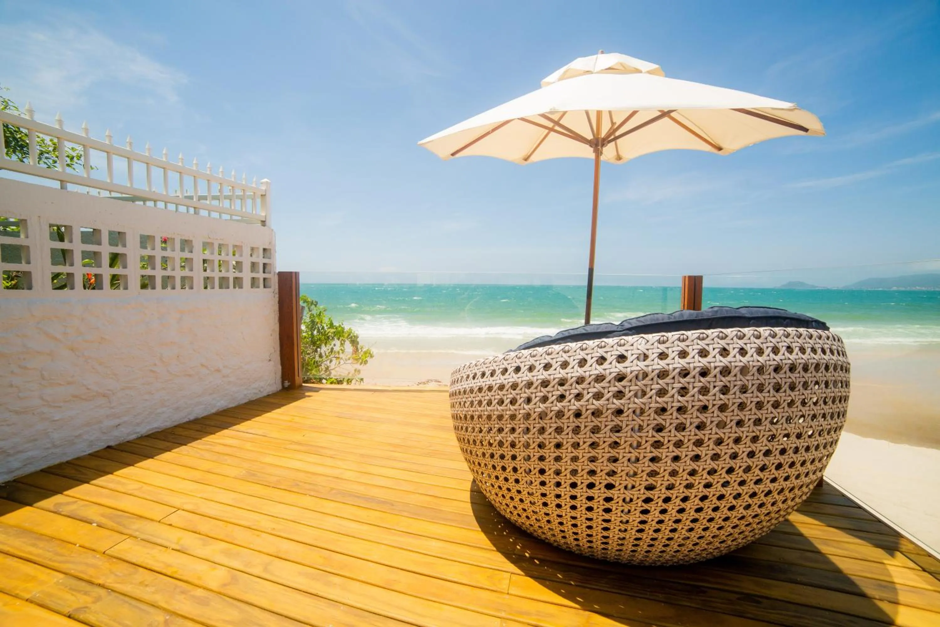 Property building in Solar Beach Hotel