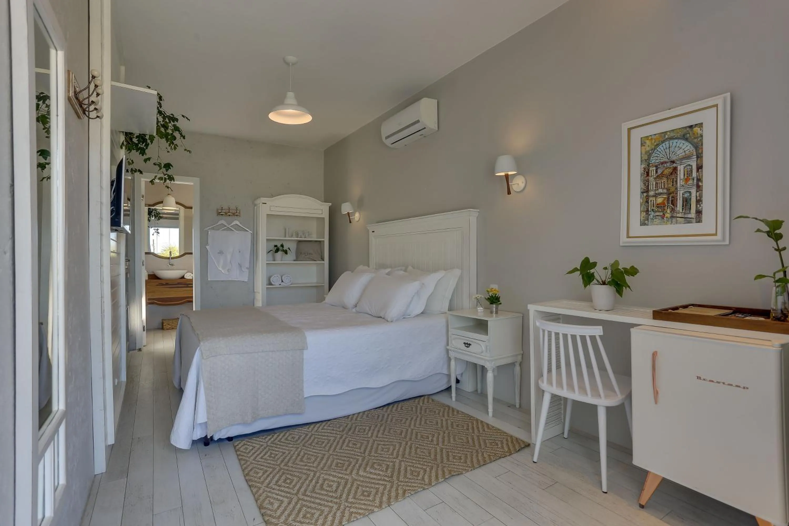 Bed in Solar Beach Hotel