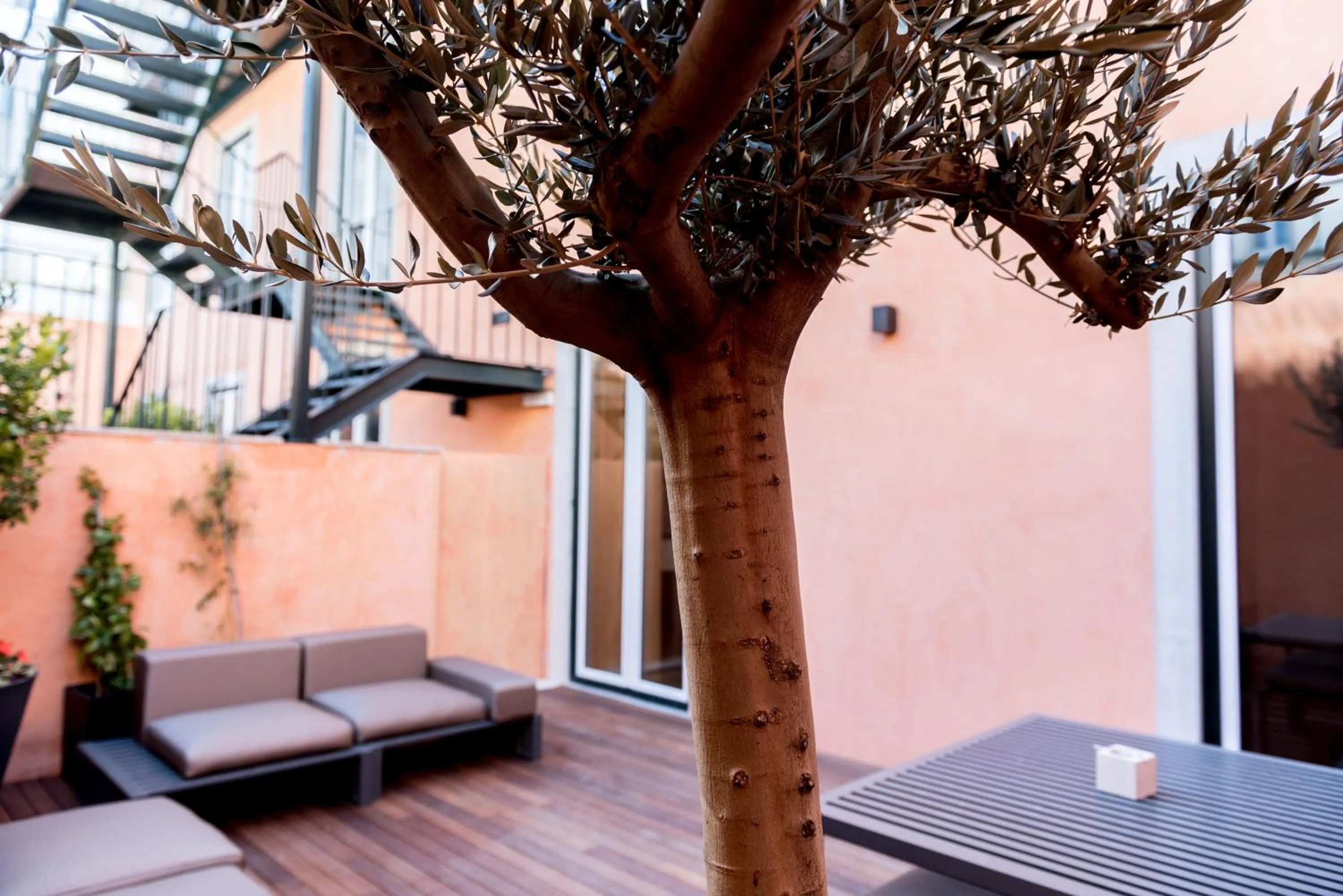 Balcony/Terrace in Flora Chiado Apartments