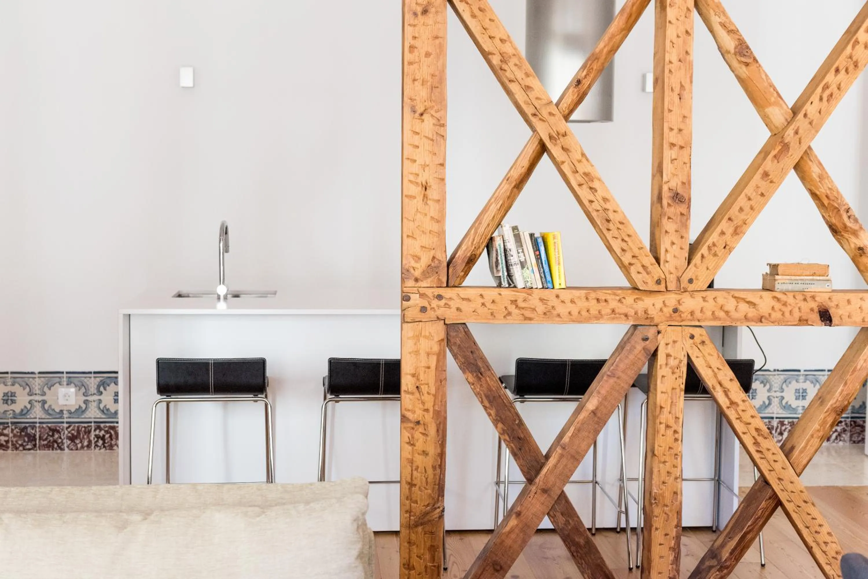 Kitchen or kitchenette in Flora Chiado Apartments