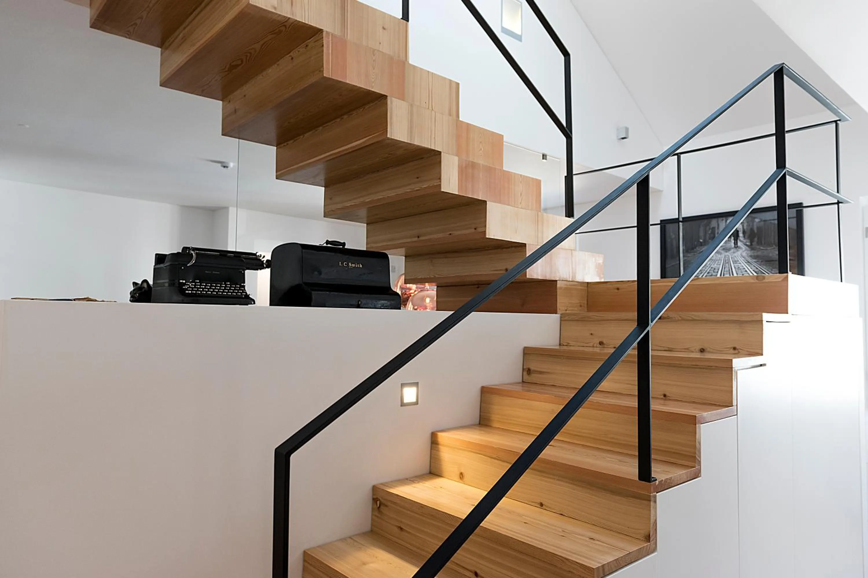 Flora Chiado Apartments