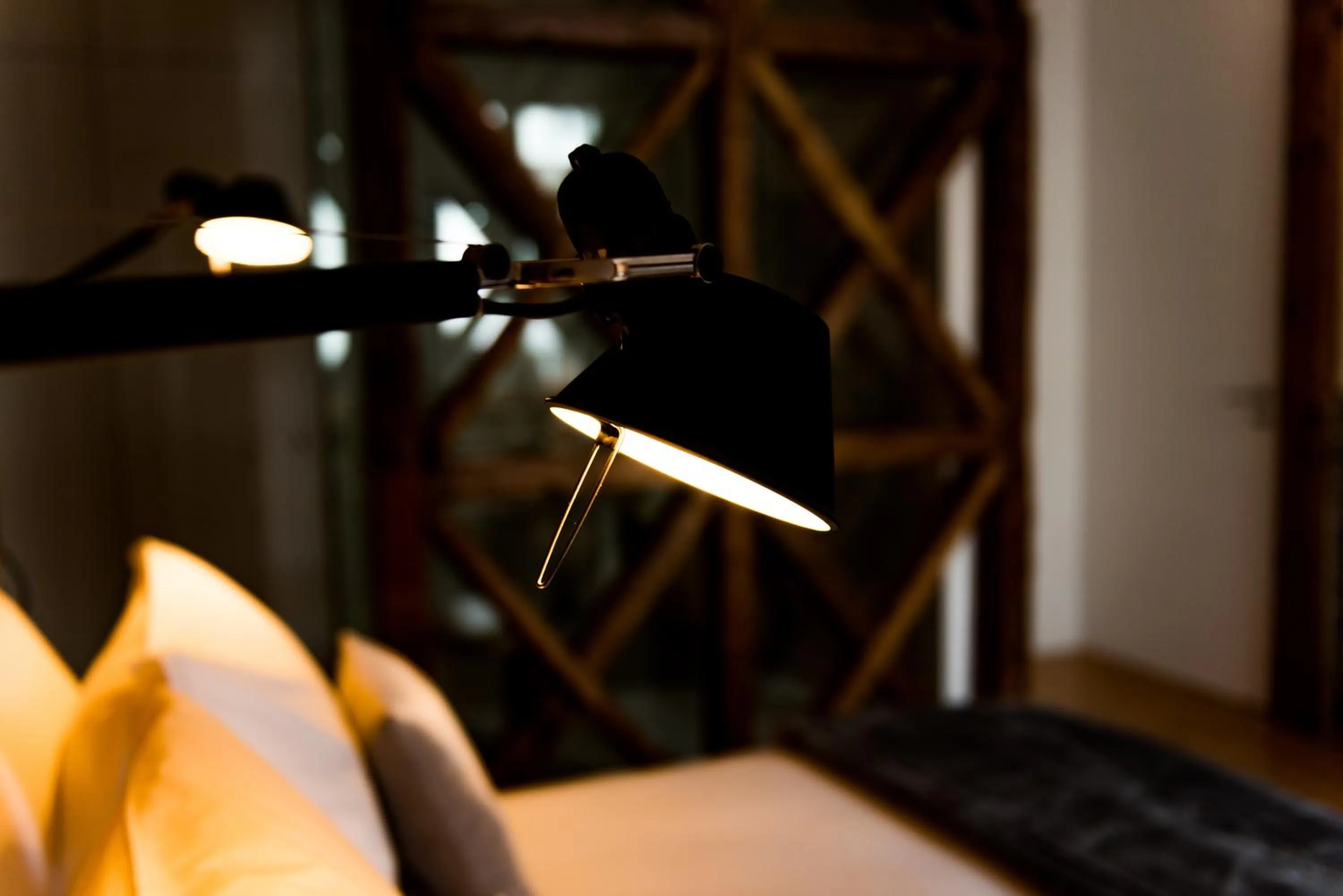 Bed in Flora Chiado Apartments