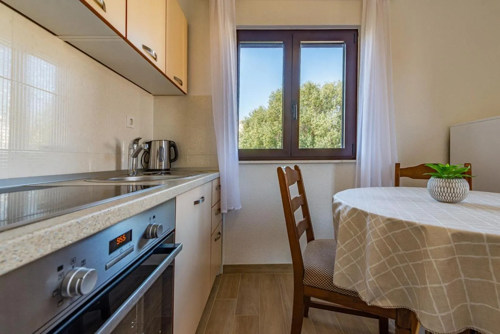 Kitchen or kitchenette in Apartments Protega