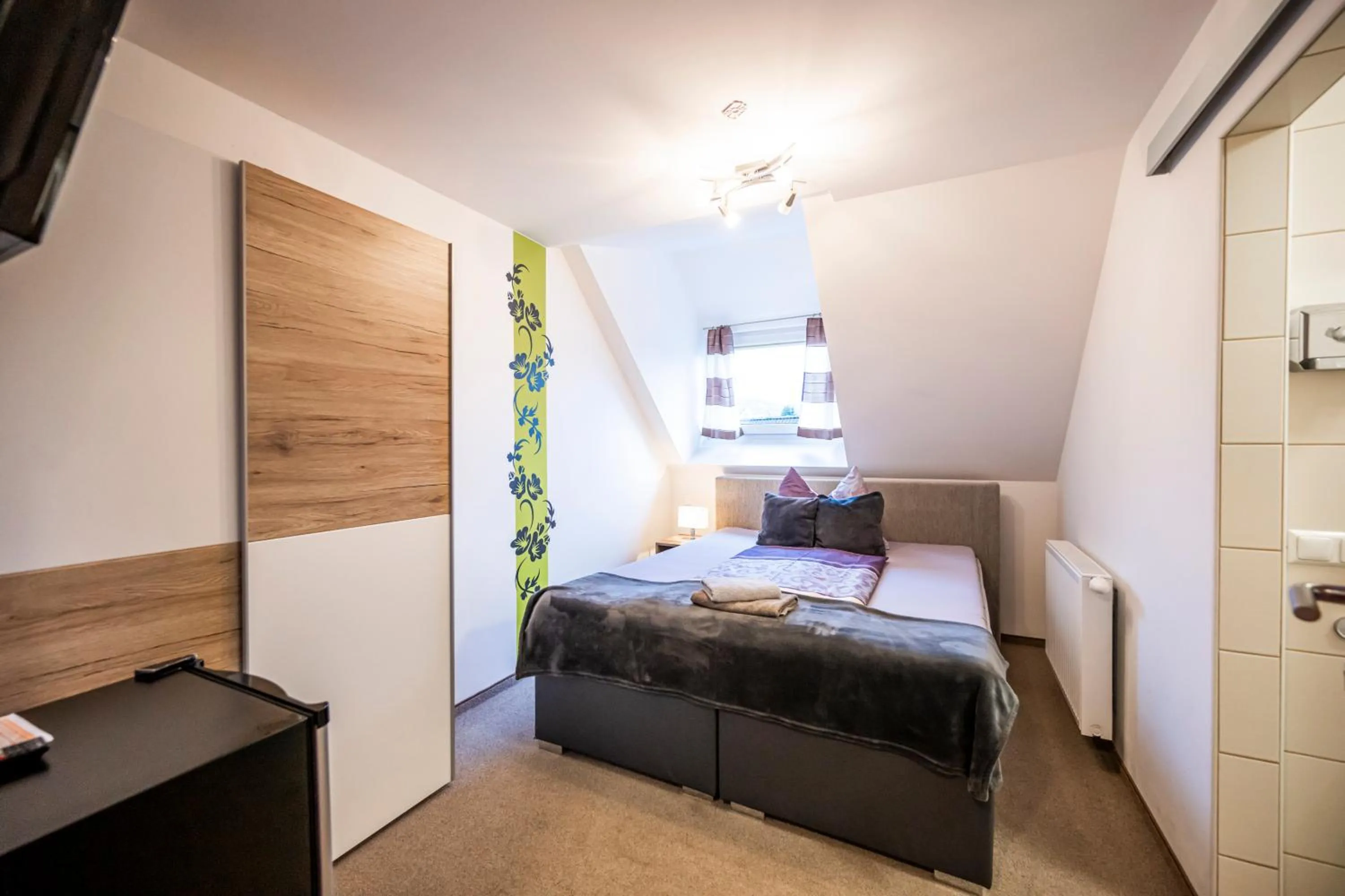 Bed in Die Schlafstube - Bed & Breakfast