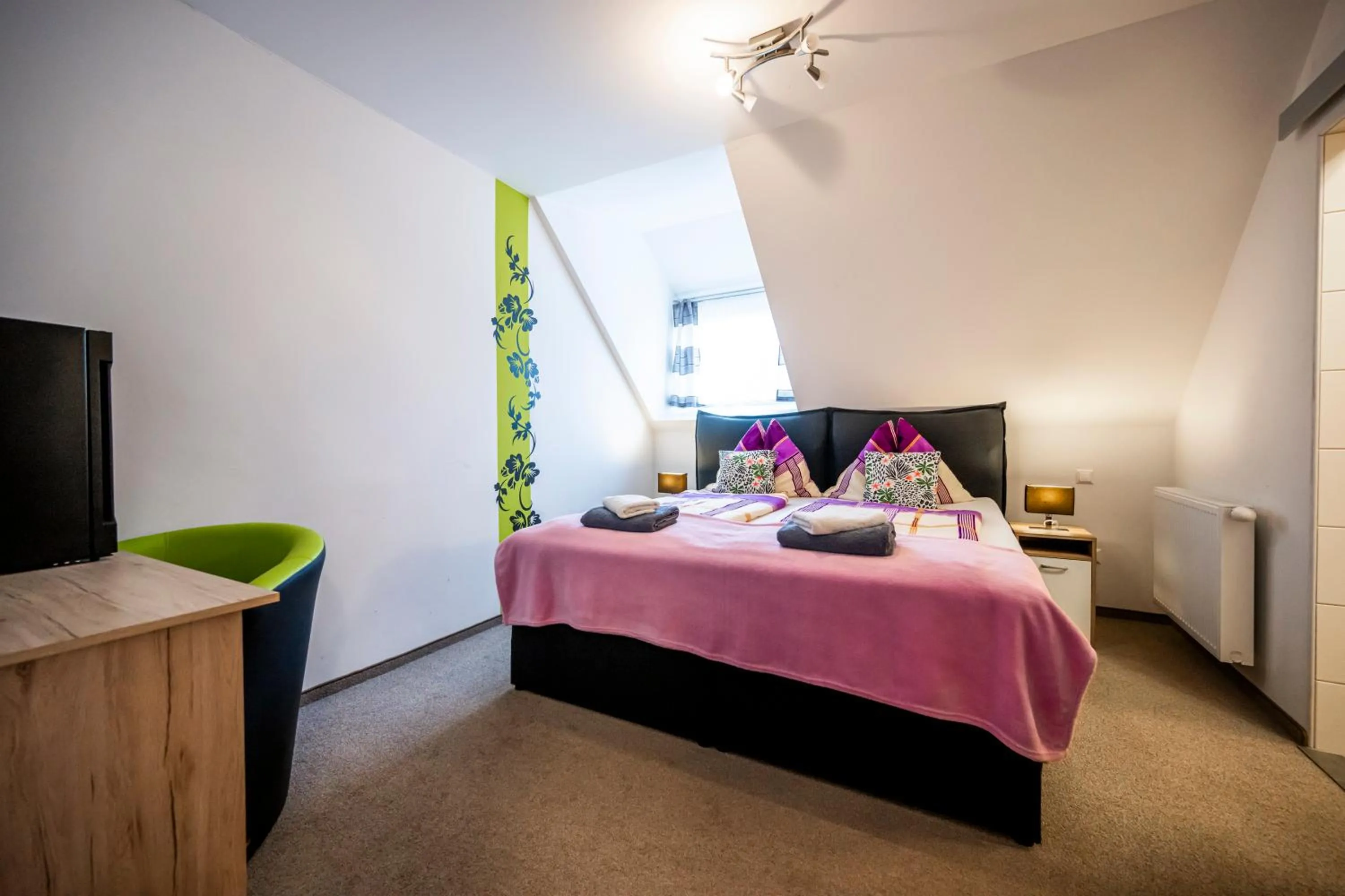 Bed in Die Schlafstube - Bed & Breakfast