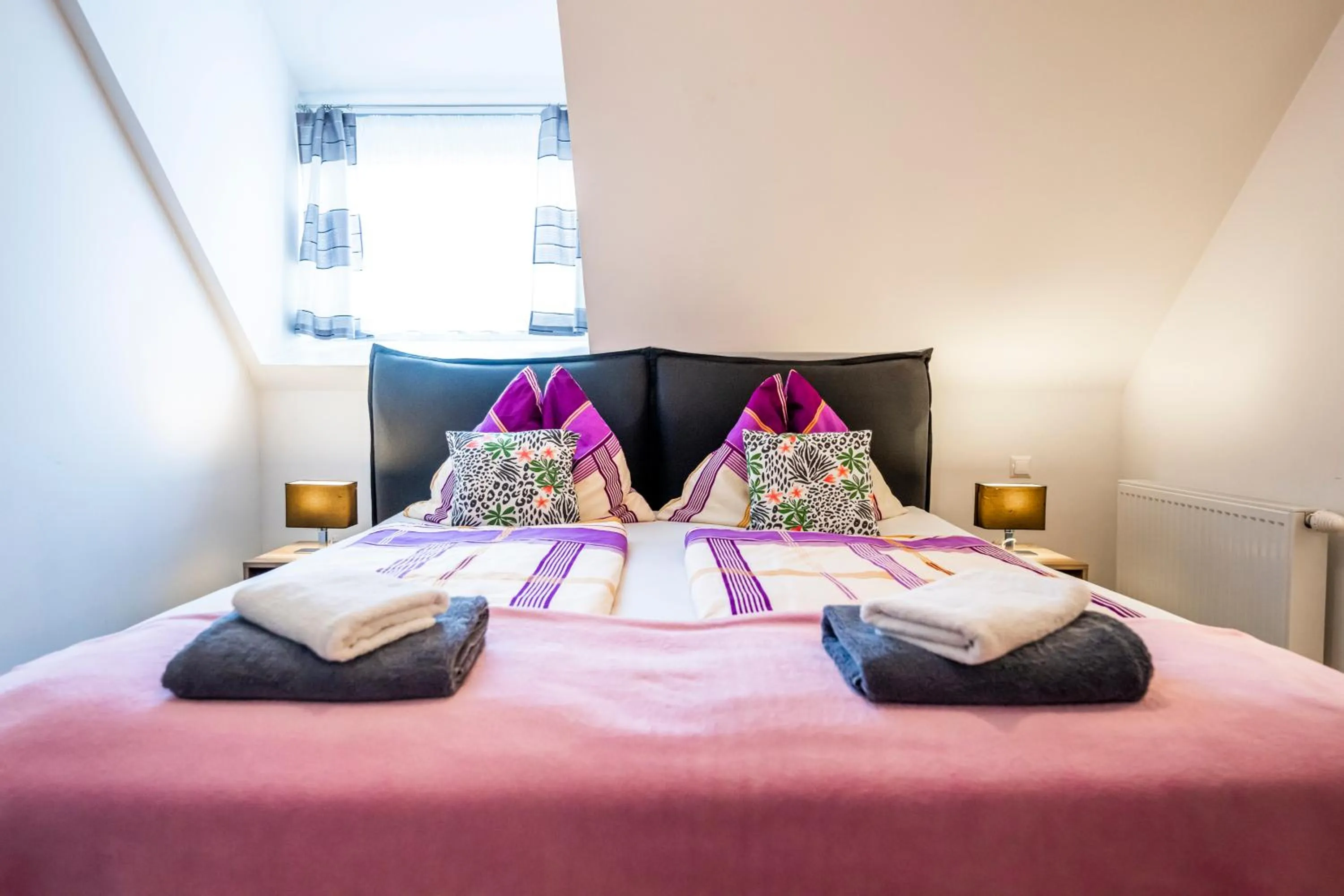 Bed in Die Schlafstube - Bed & Breakfast